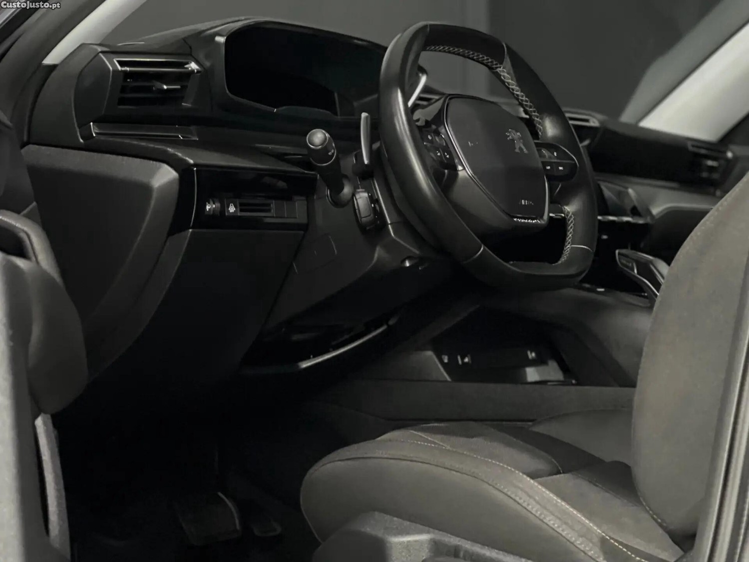 Peugeot 508 1.5 BlueHDi Active Pack EAT8 — fotografia 11