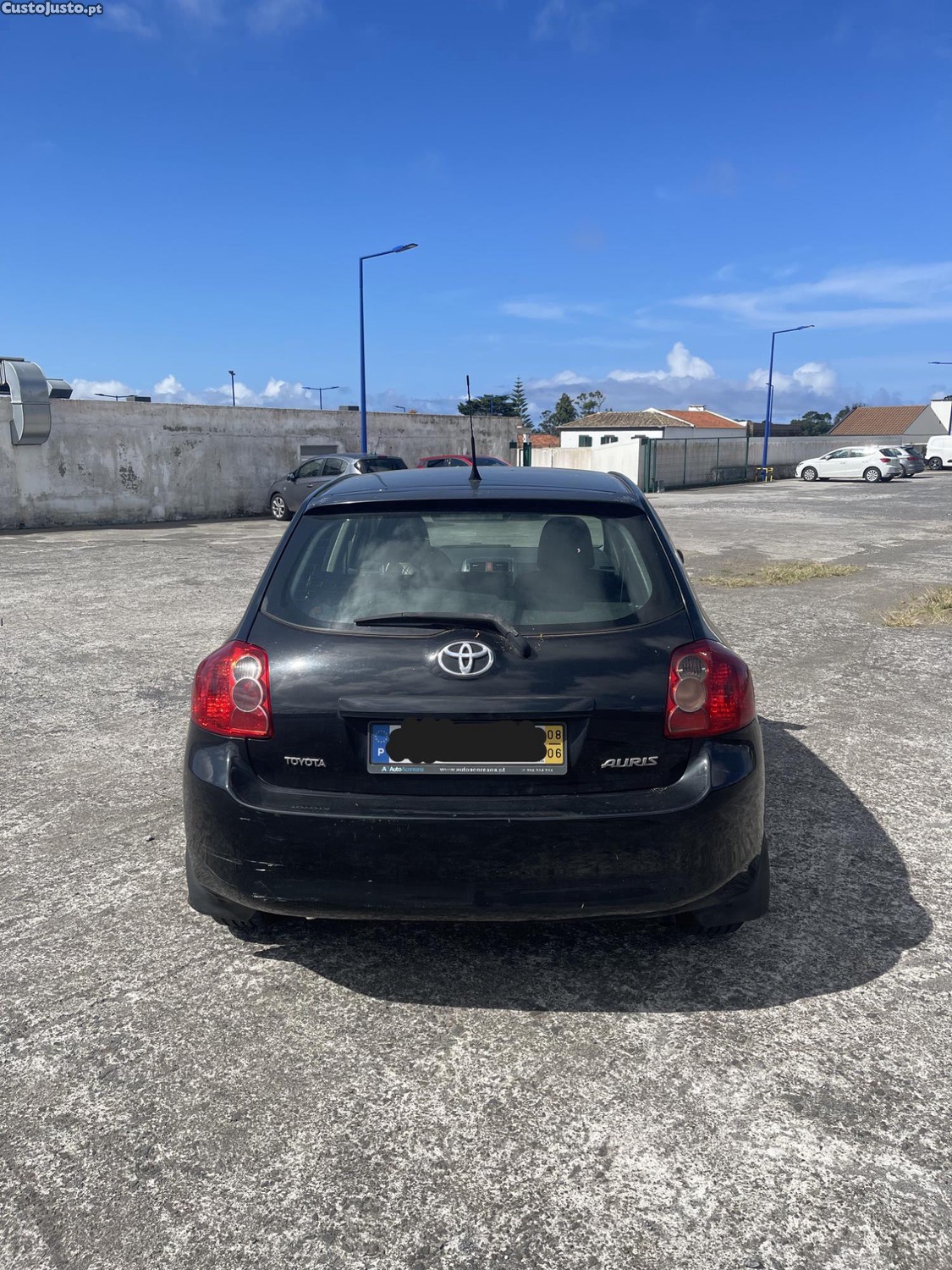 Toyota Auris 1.4 D4D — fotografia 8