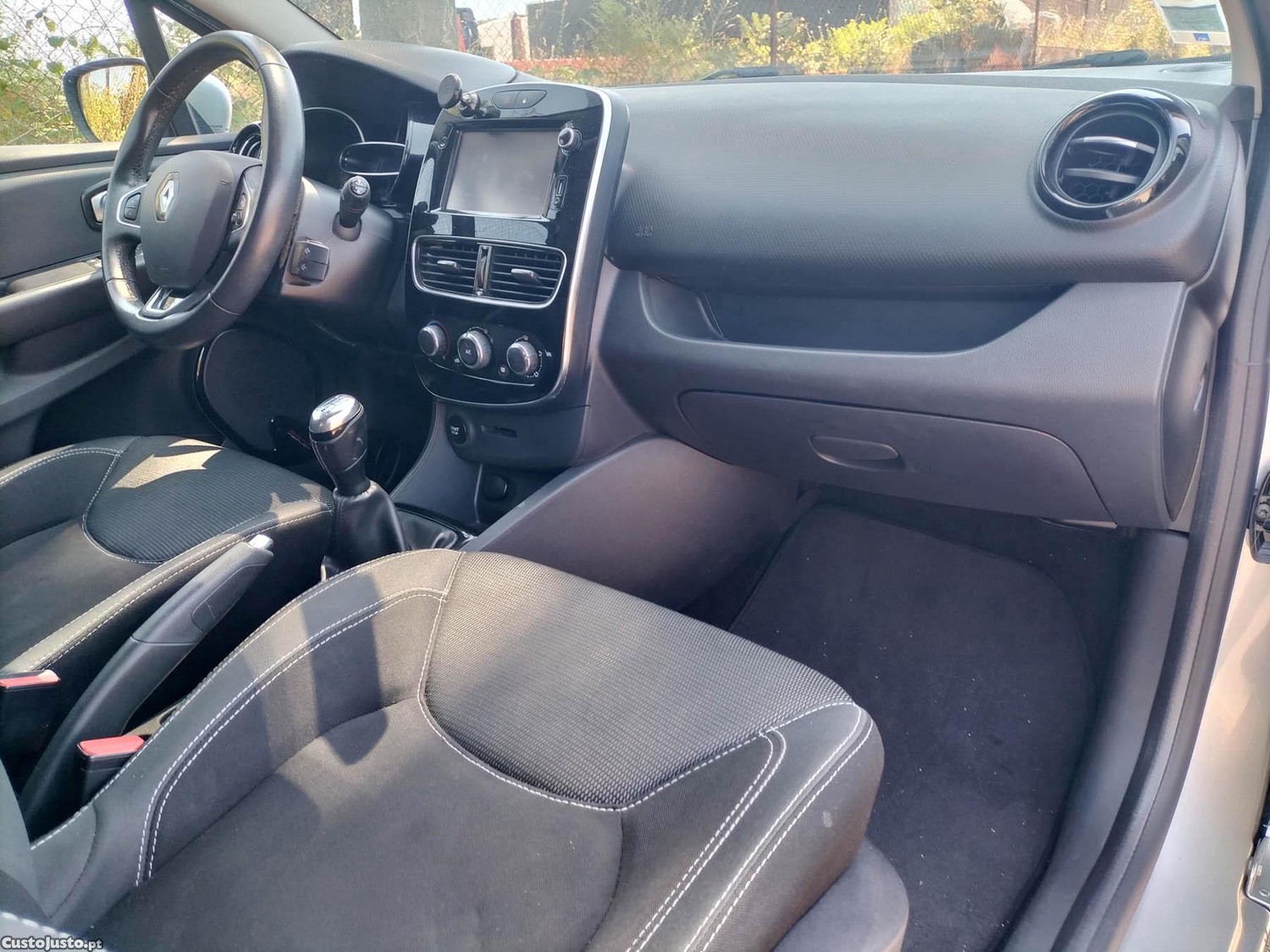 Renault Clio IV 1.5 DCI Energy 90cv — fotografia 4