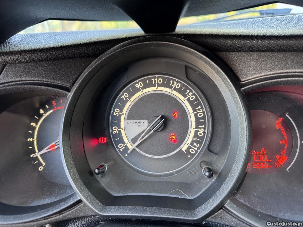 Citroën C3 BlueHDi S&S Feel — fotografia 7