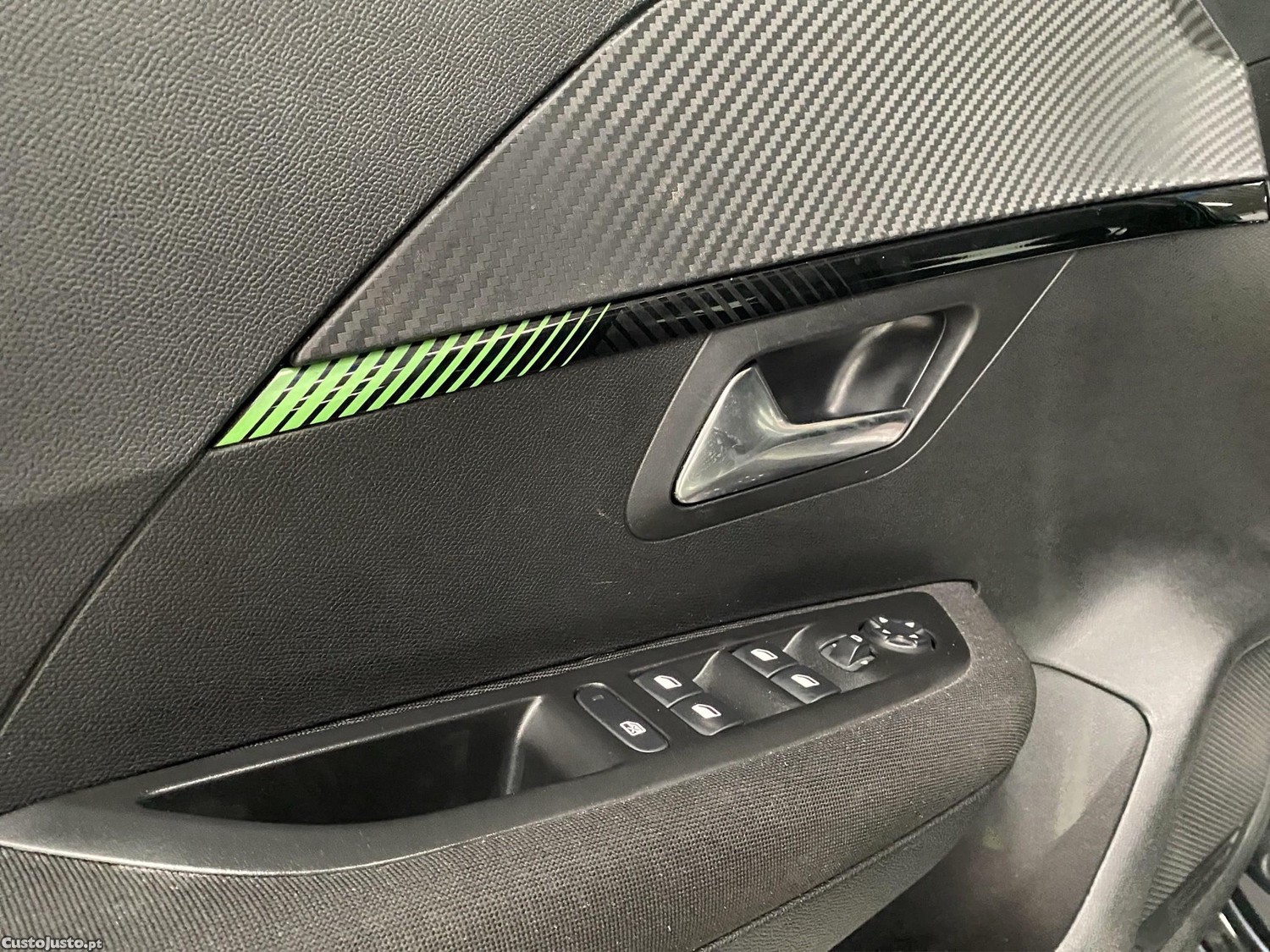 Peugeot 208 1.2 PureTech Active — fotografia 7
