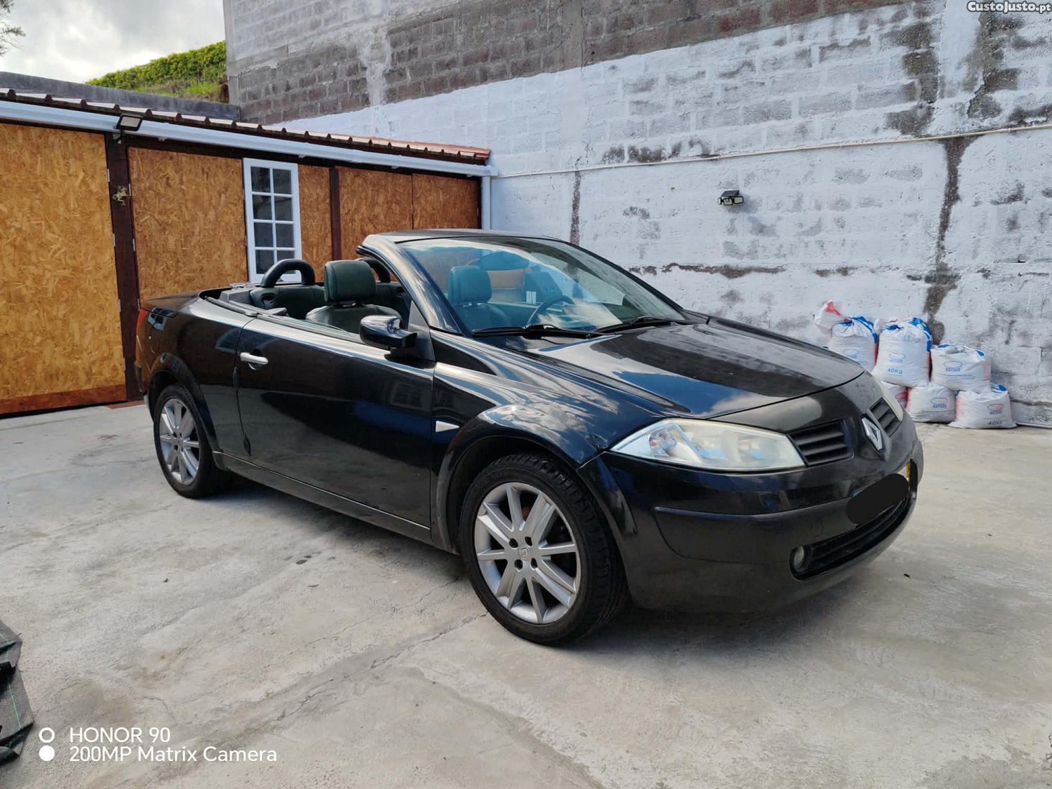 Renault Mégane 1.6 Karmann Coupé descapotável — fotografia 4