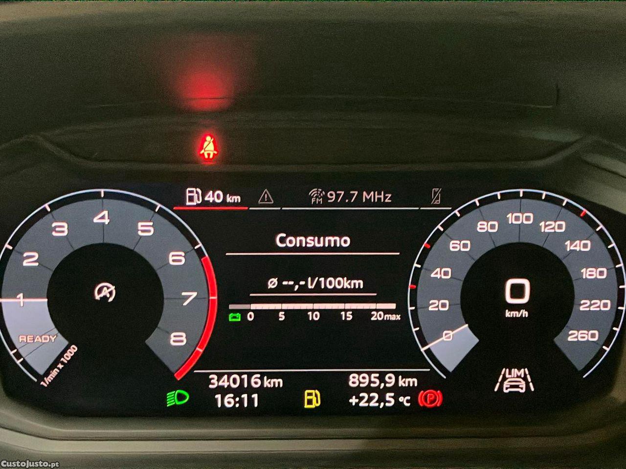 Audi A1 Sportback Sportback 25 TFSI — fotografia 11