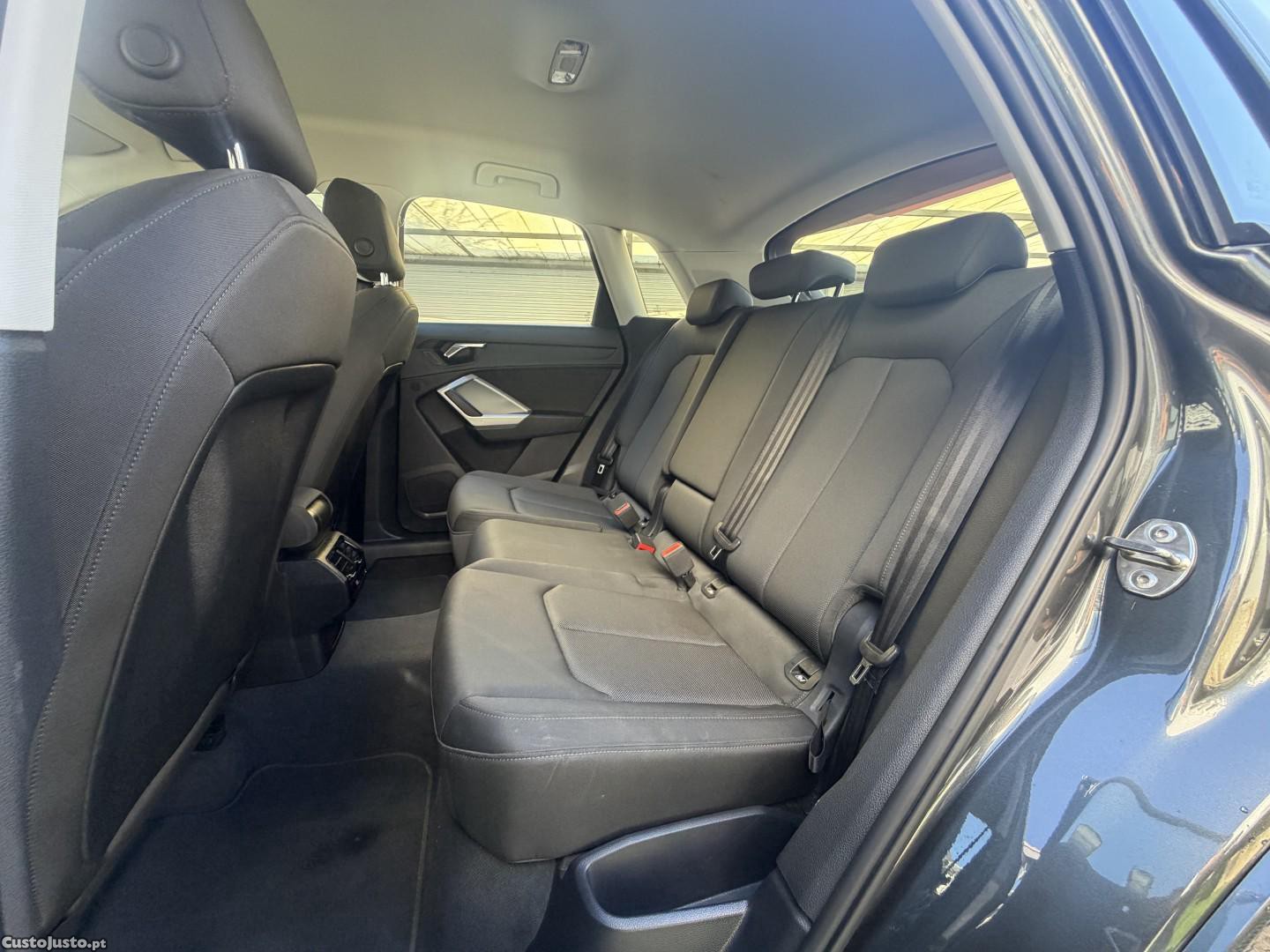 Audi Q3 45 TFSIe S line S tronic — fotografia 12