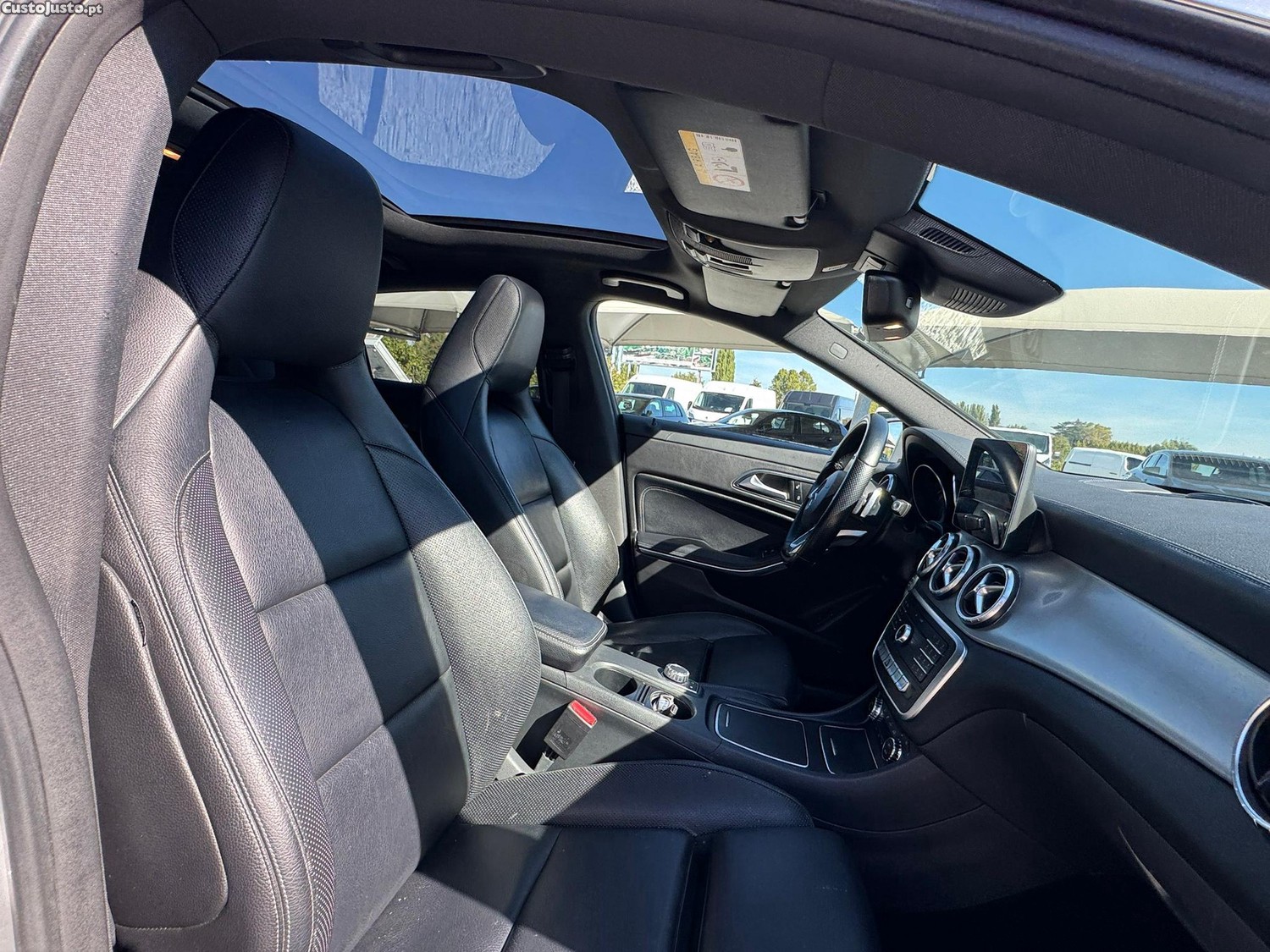 Mercedes-Benz CLA 200 d Shooting Brake AMG Line Aut. — fotografia 6