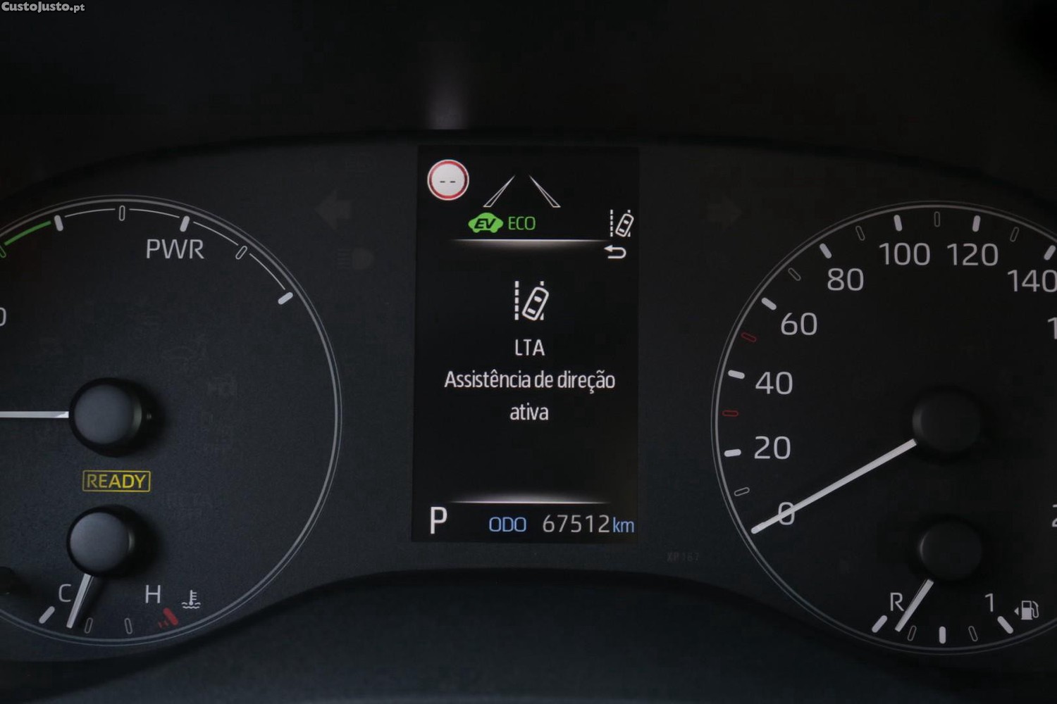 Toyota Yaris 1.5 HDF Comfort Plus Auto 115cv — fotografia 17