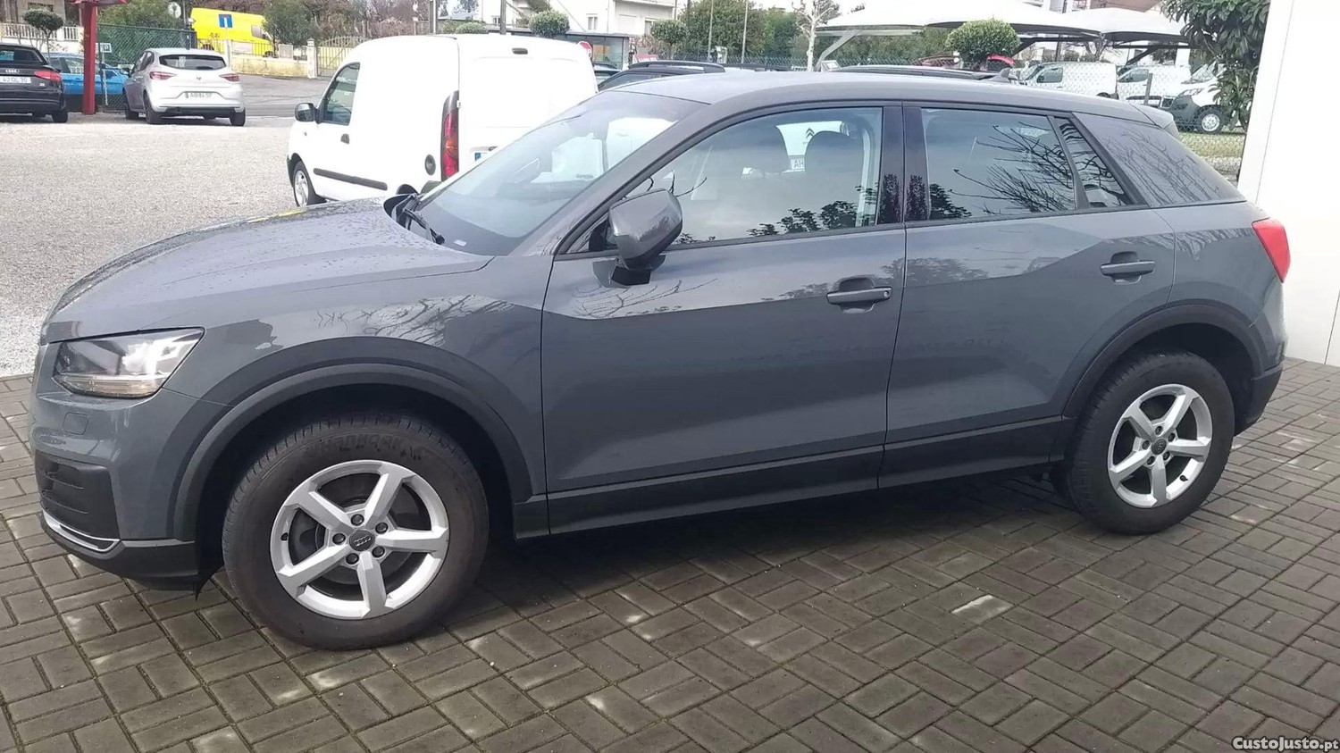 Audi Q2 1.6 tdi design — fotografia 16
