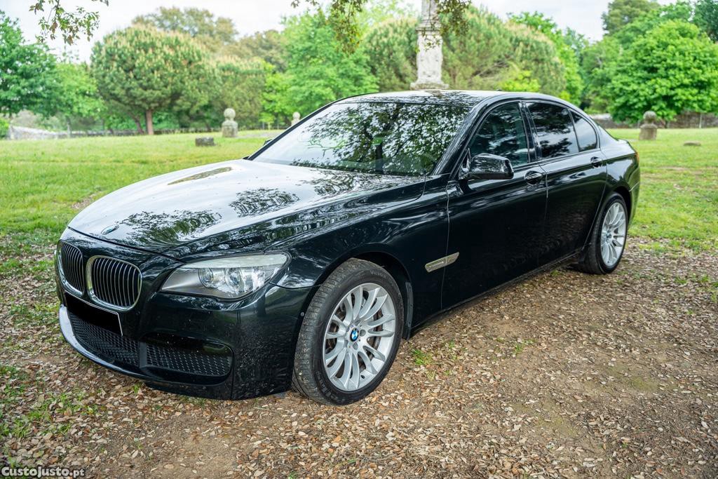 BMW 740 d Pack M — fotografia 11