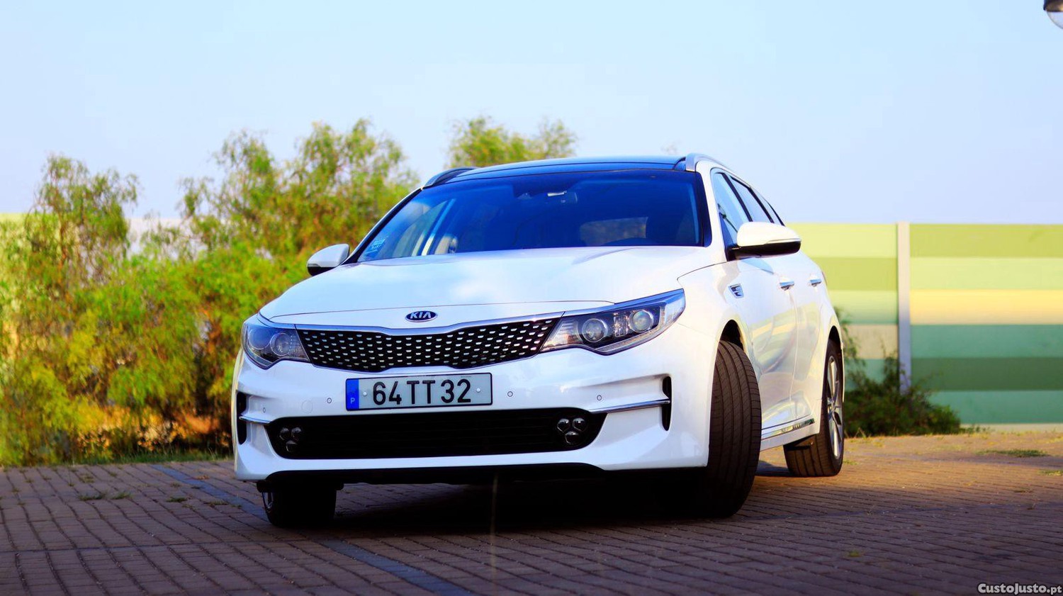 Kia Optima 1.7 — fotografia 9