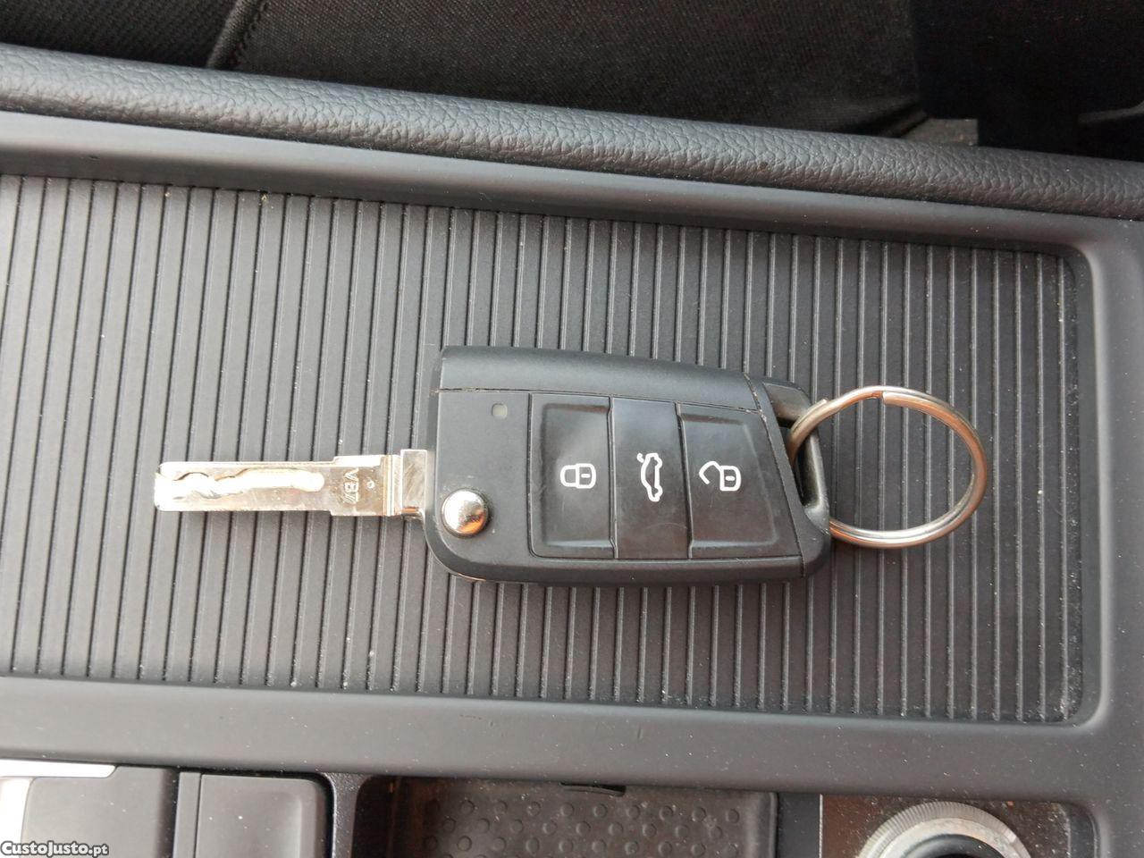 Volkswagen Golf Variant 1.6 TDi Confortline — fotografia 3