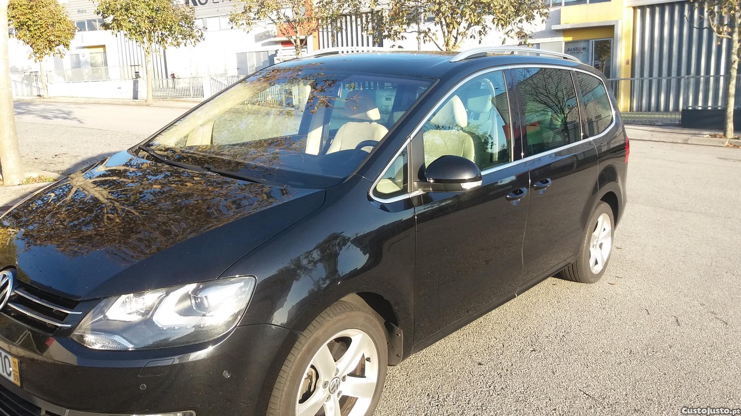 Volkswagen Sharan 2.0 TDI HIGHLINE 170CV CX DSG + GPS - FULL EXTRAS — fotografia 6