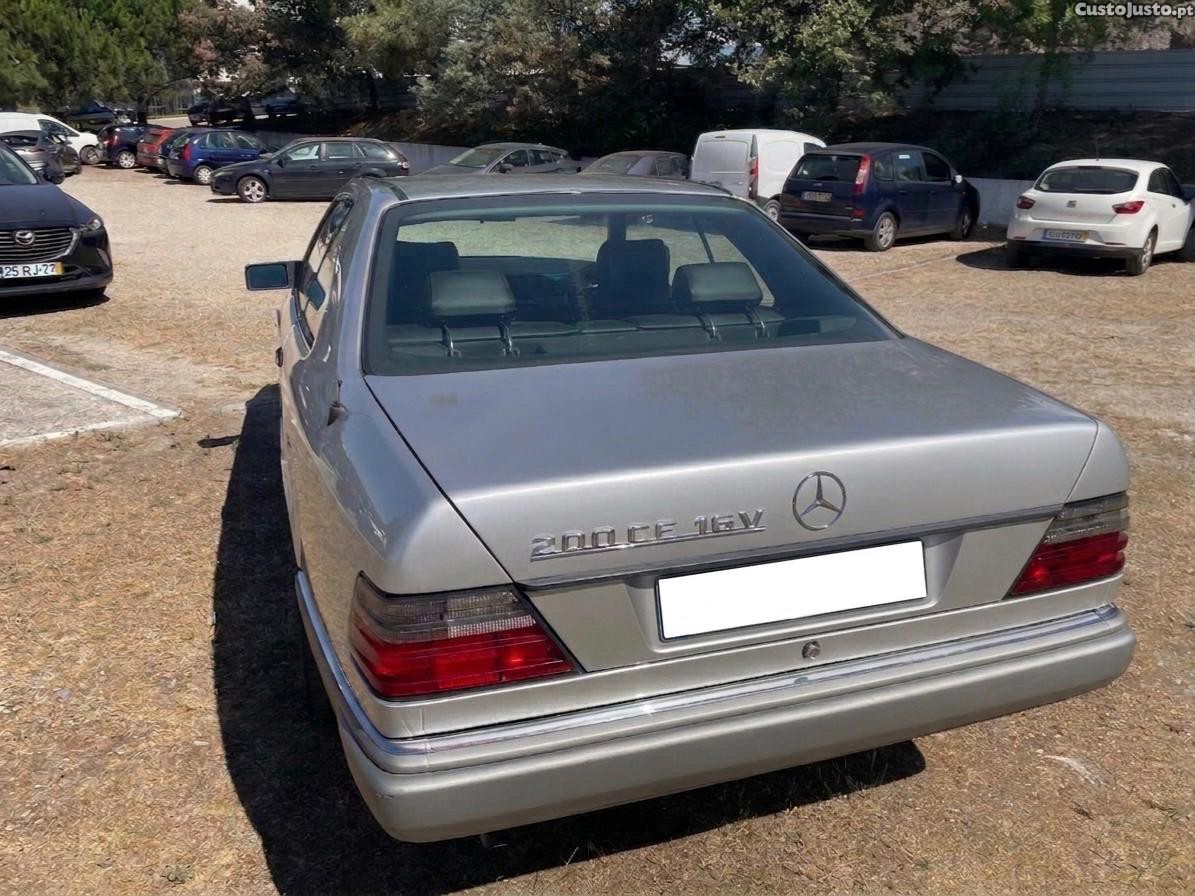 Mercedes-Benz E 200 W124 — fotografia 8