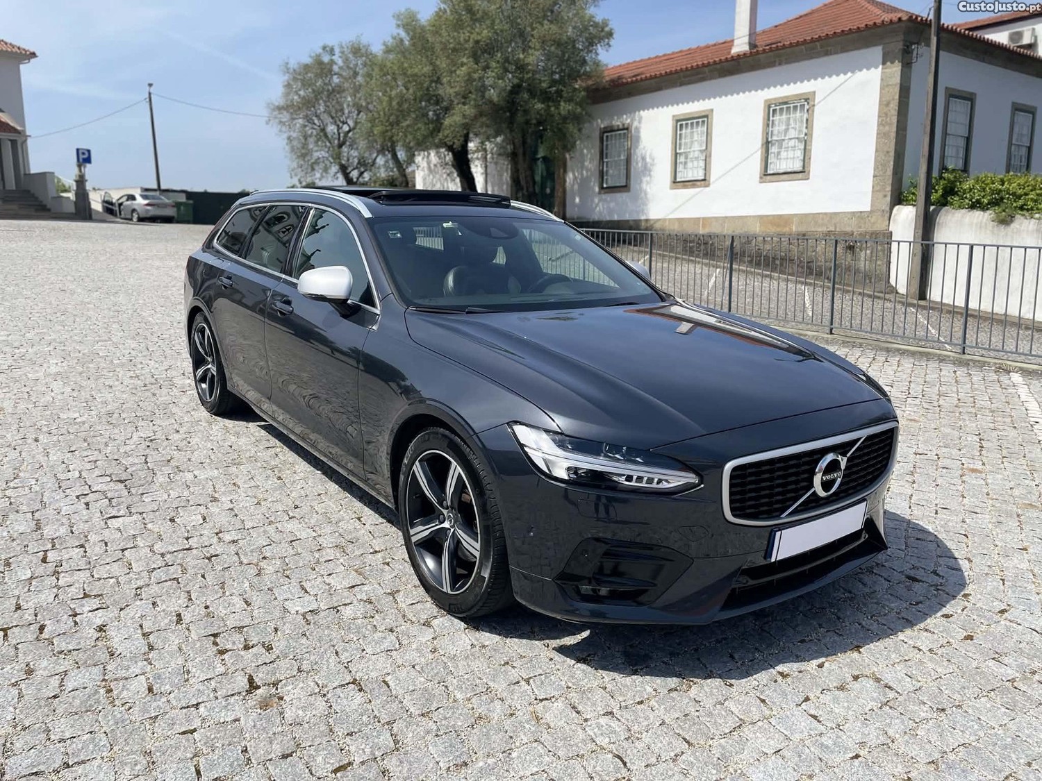 Volvo V90 D4R-design — fotografia 10
