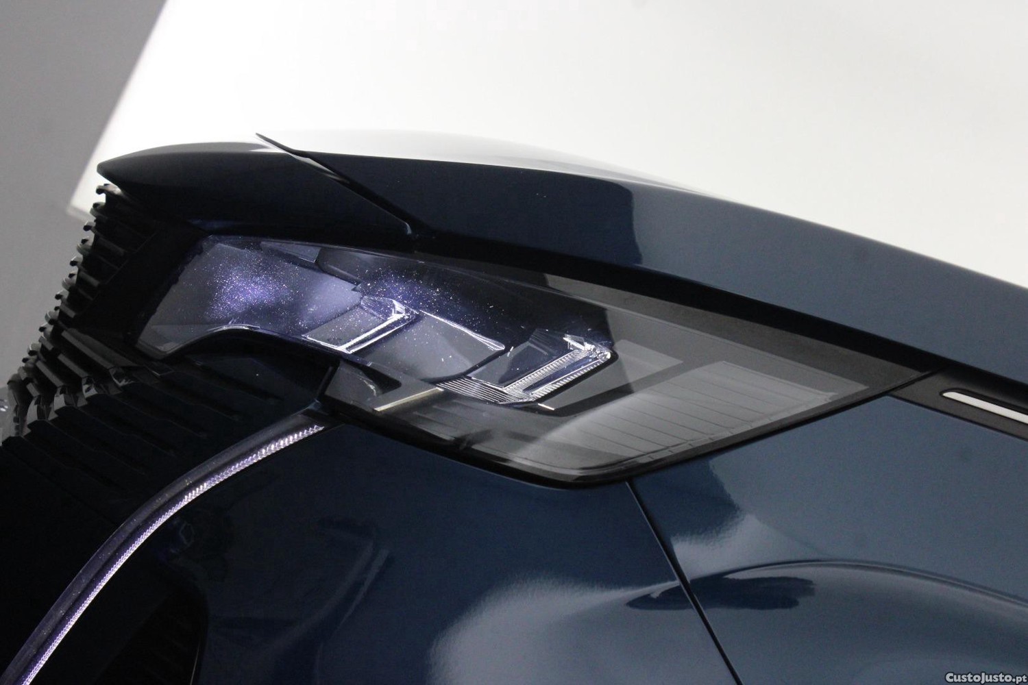 Peugeot 3008 1.5 BHDI ACTIVE — fotografia 5
