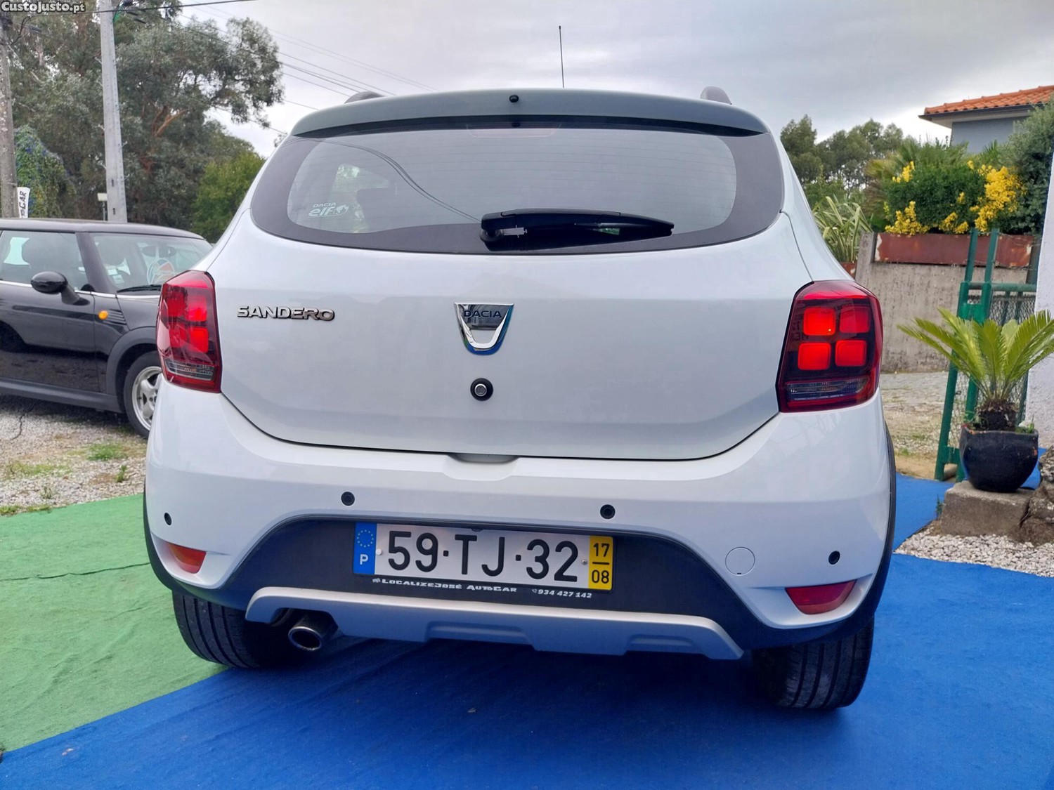 Dacia Sandero 0.9 Tce STEPWAY Gasolina NACIONAL — fotografia 2