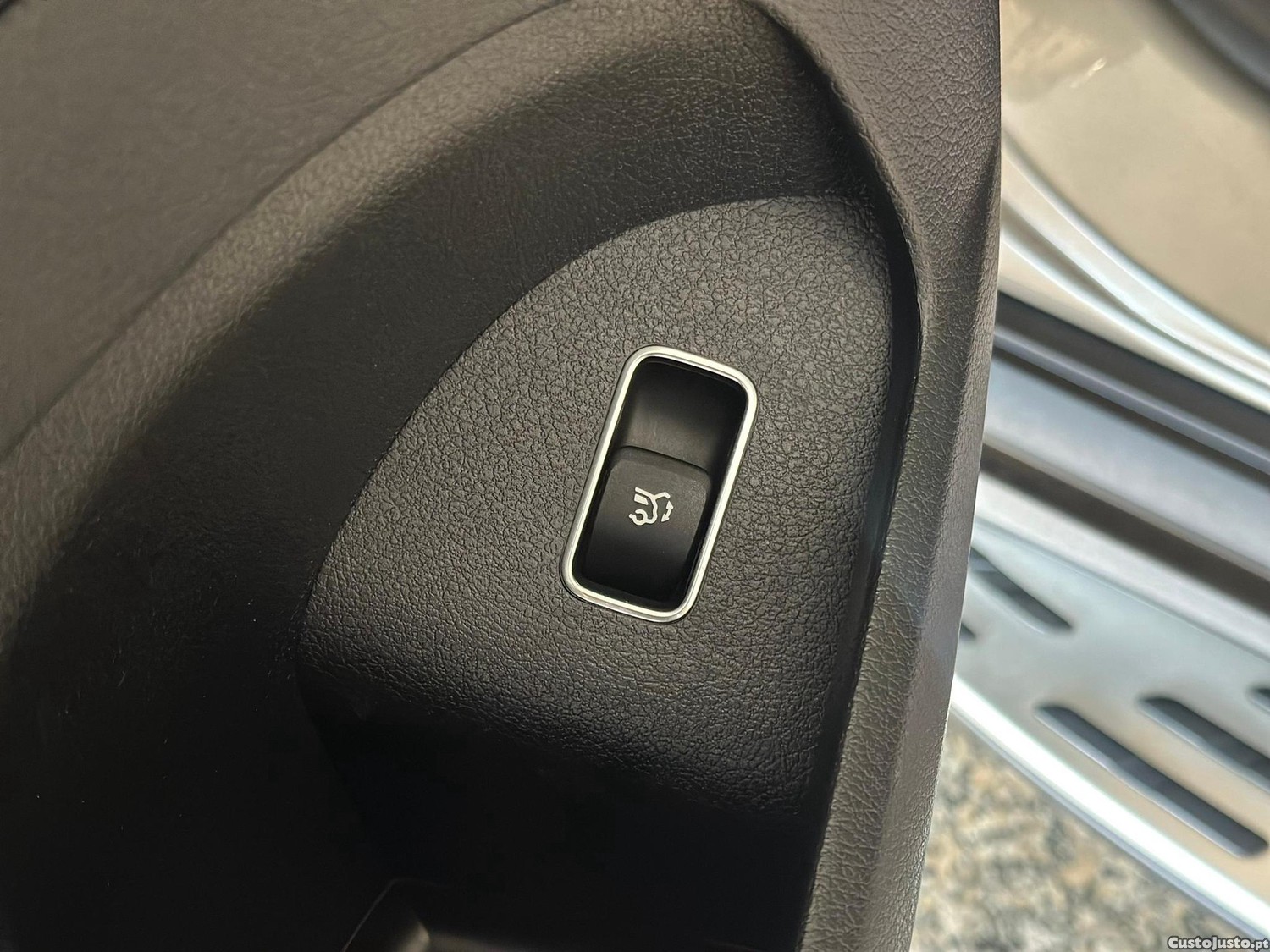 Mercedes-Benz GLE 350 de 4Matic — fotografia 17