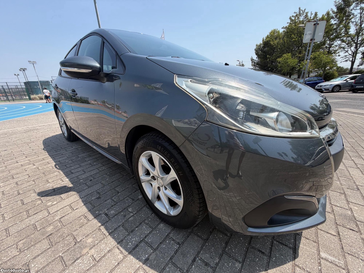 Peugeot 208 1.2 PURETECH ACTIVE — fotografia 4