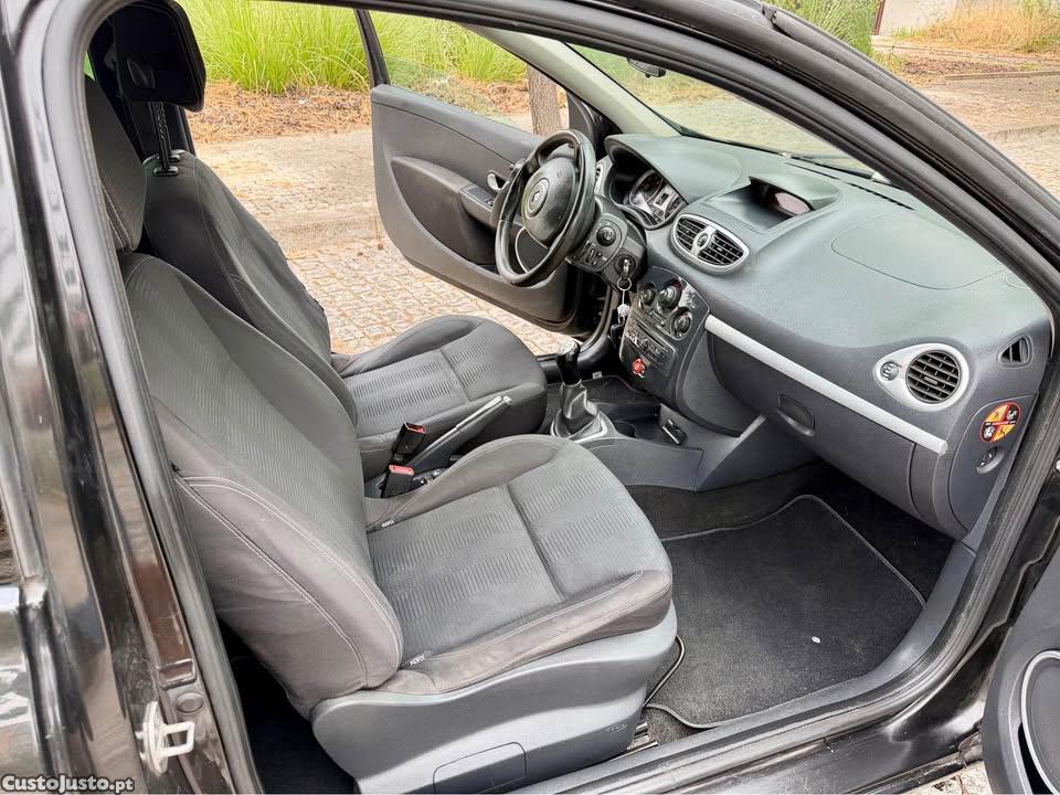 Renault Clio III 1.5DCI c/ac Comercial/1 dono — fotografia 5
