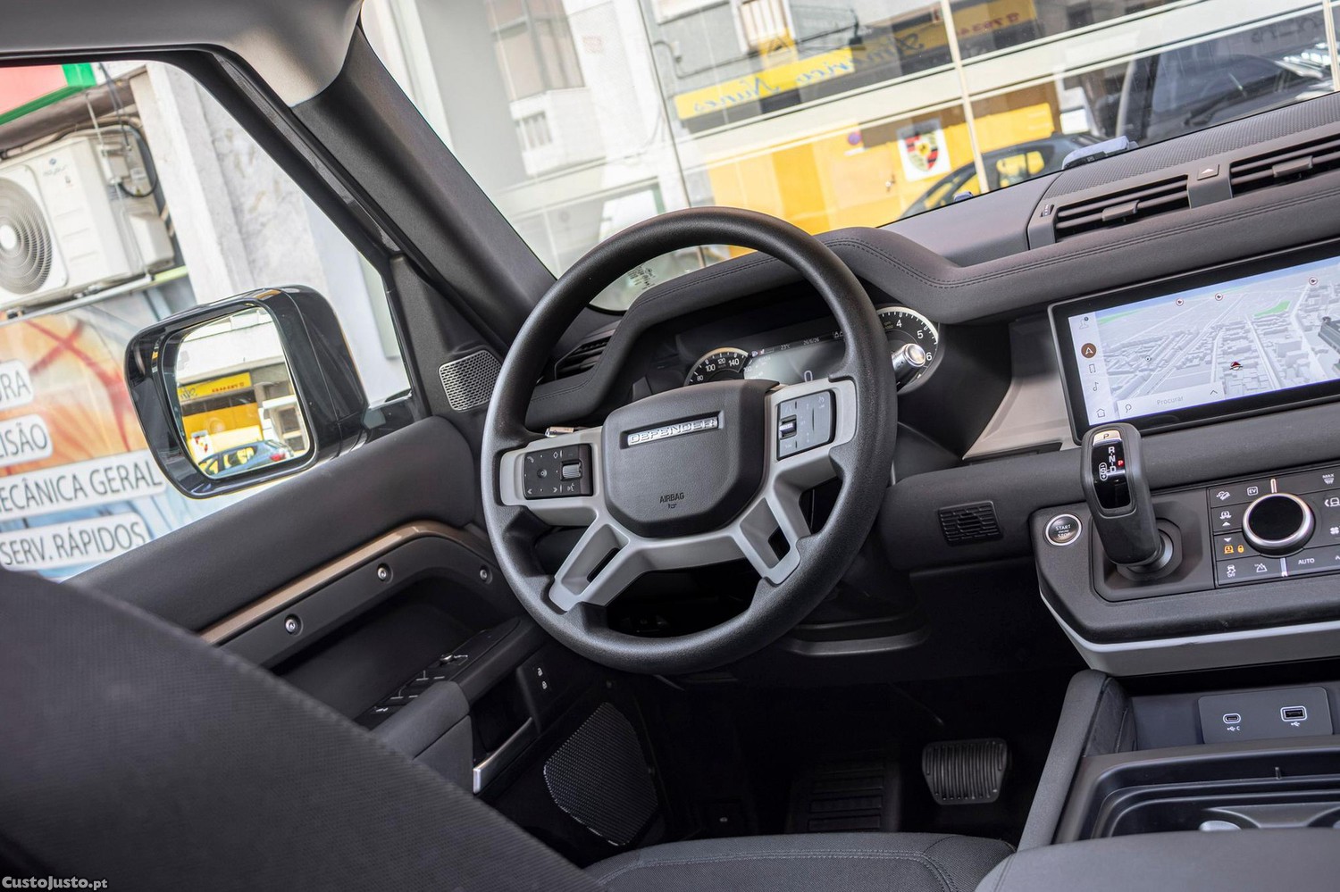 Land Rover Defender 2.0 P400e 110 AWD X-Dynamic S — fotografia 19