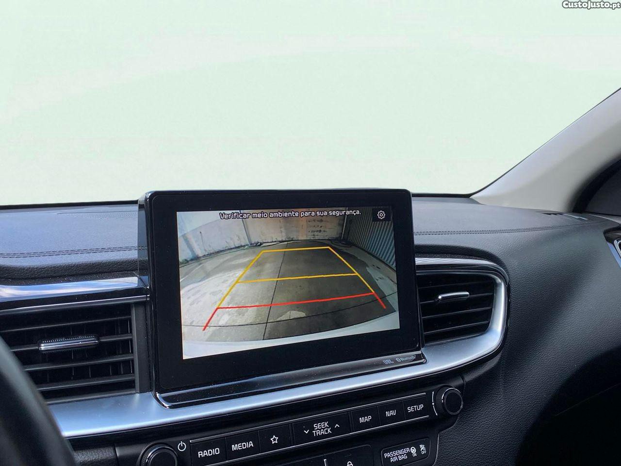 Kia Ceed 1.4 T-GDI TX+SRF 7DCT — fotografia 8