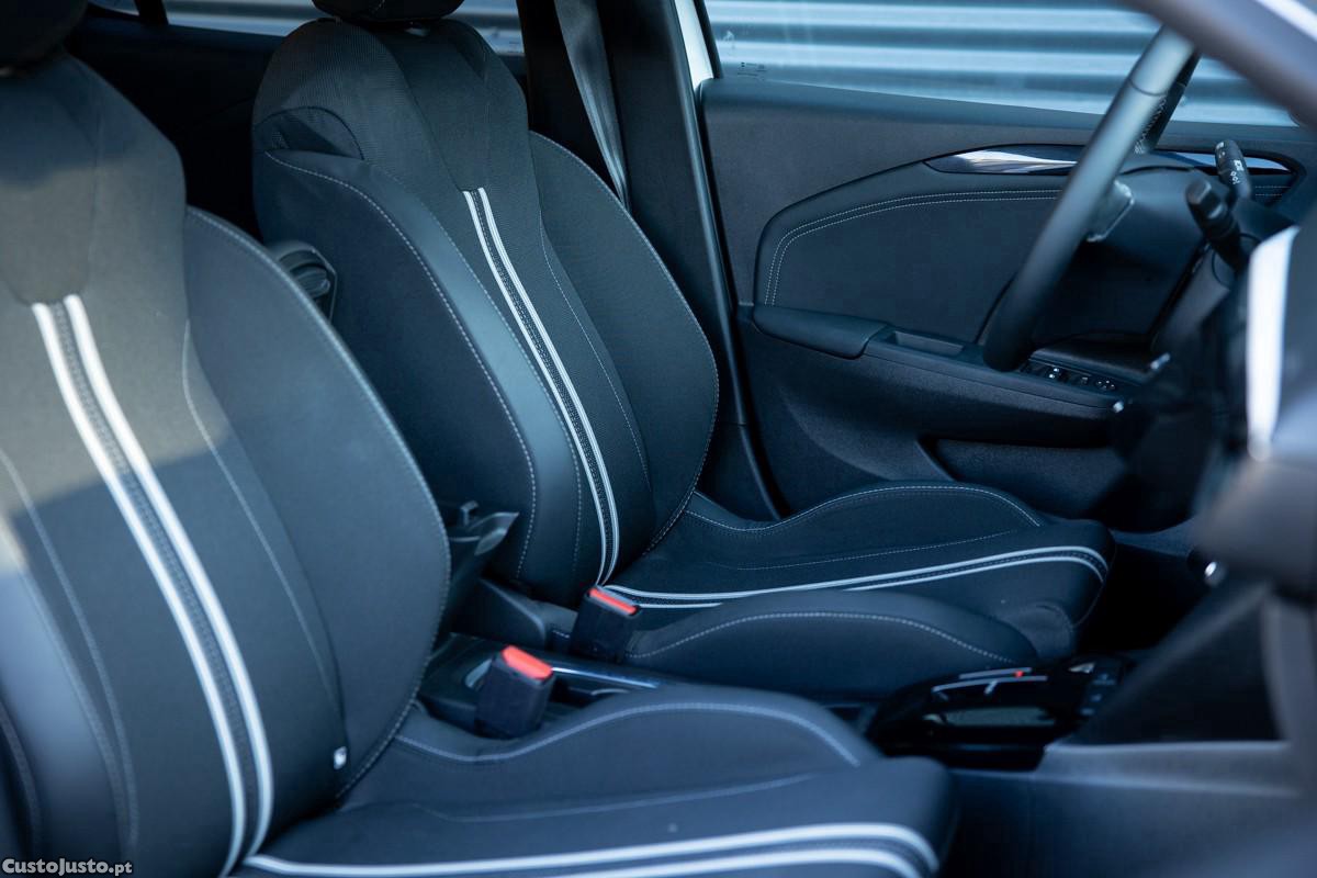 Opel Corsa e e-GS — fotografia 16