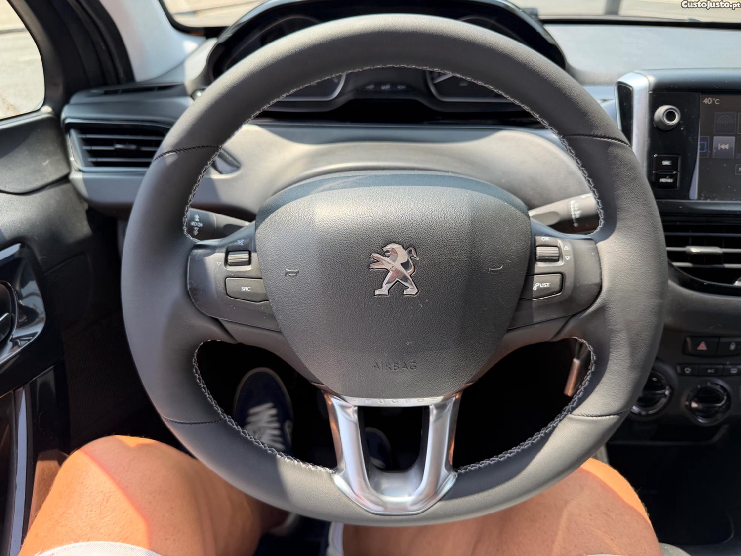 Peugeot 208 1.2 PURETECH ACTIVE — fotografia 7