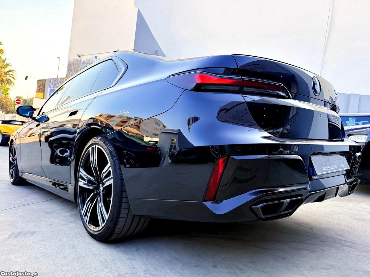 BMW 760 Me X-Drive — fotografia 6