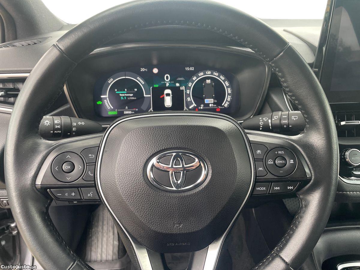 Toyota Corolla TS 1.8 Hybrid Comfort — fotografia 6