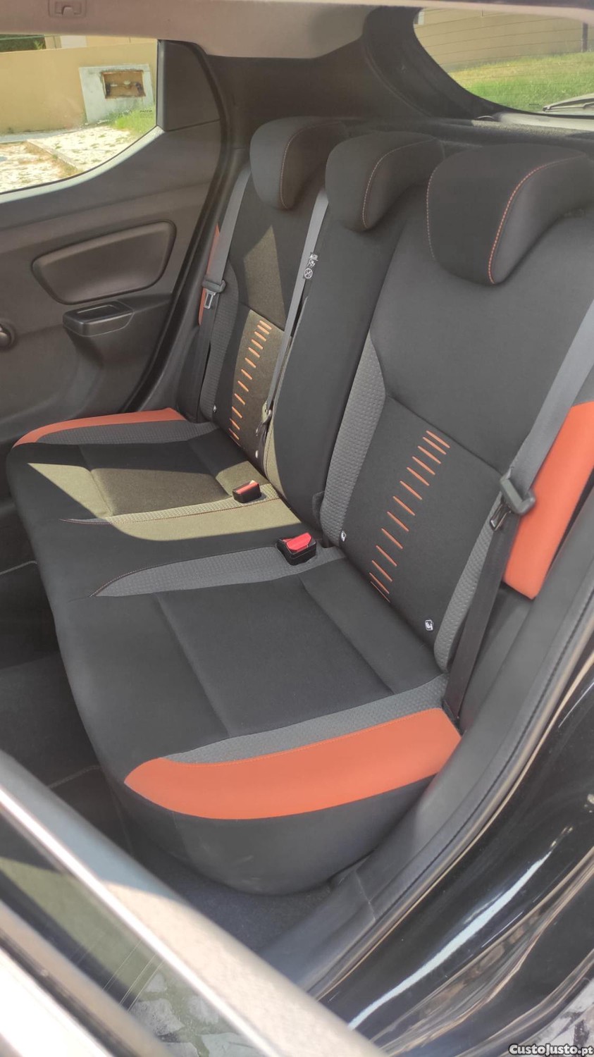 Nissan Micra BOSE limited edition — fotografia 4