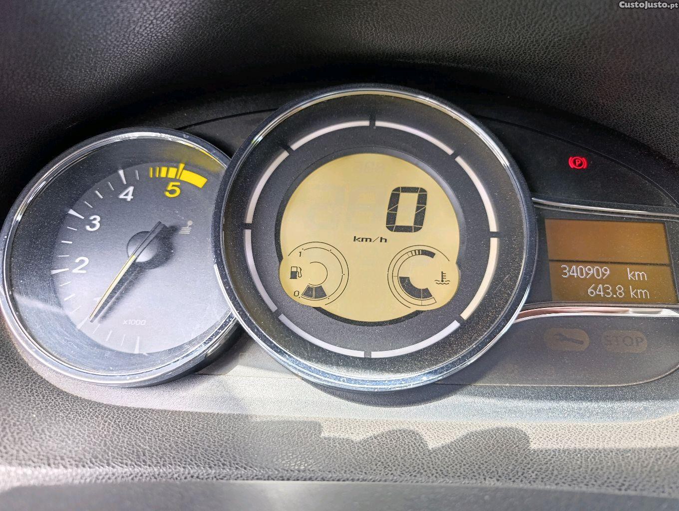 Renault Mégane sport — fotografia 5