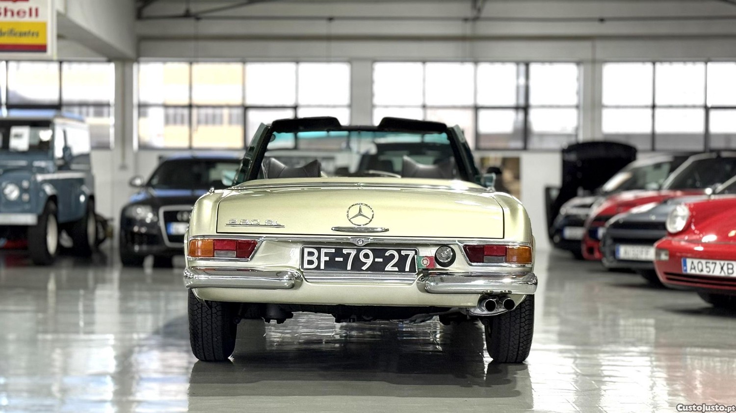 Mercedes-Benz SL 280 Pagoda — photo 5