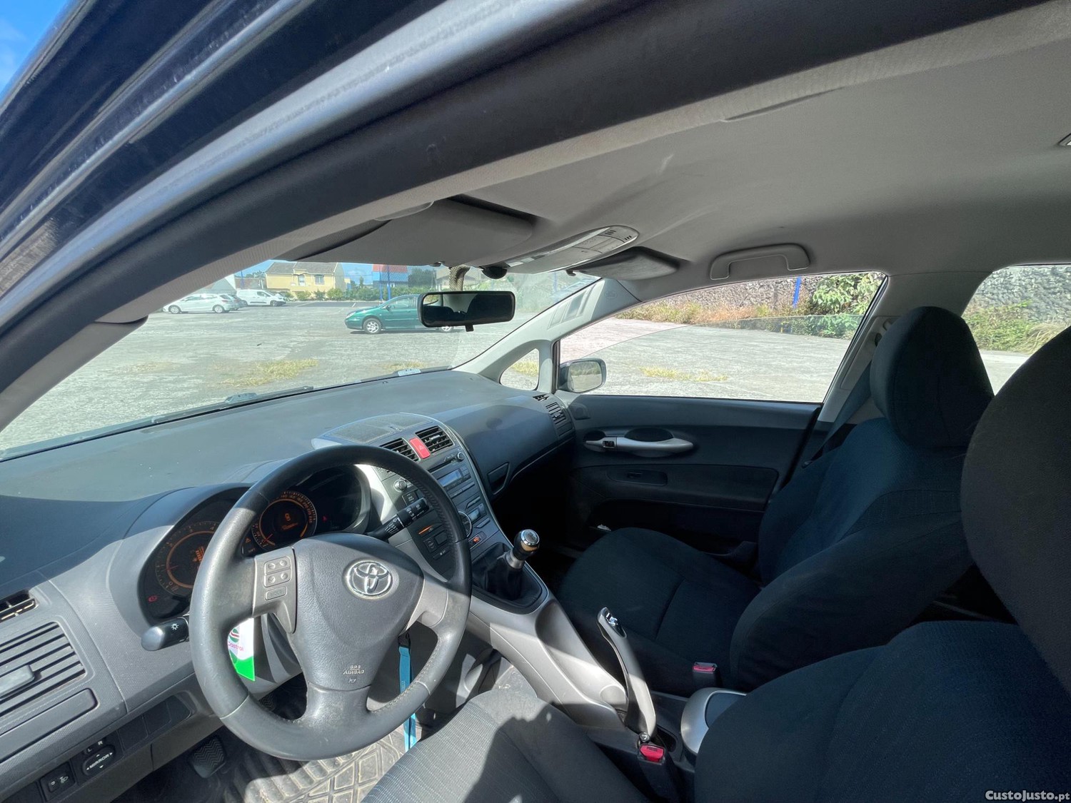 Toyota Auris 1.4 D4D — fotografia 3