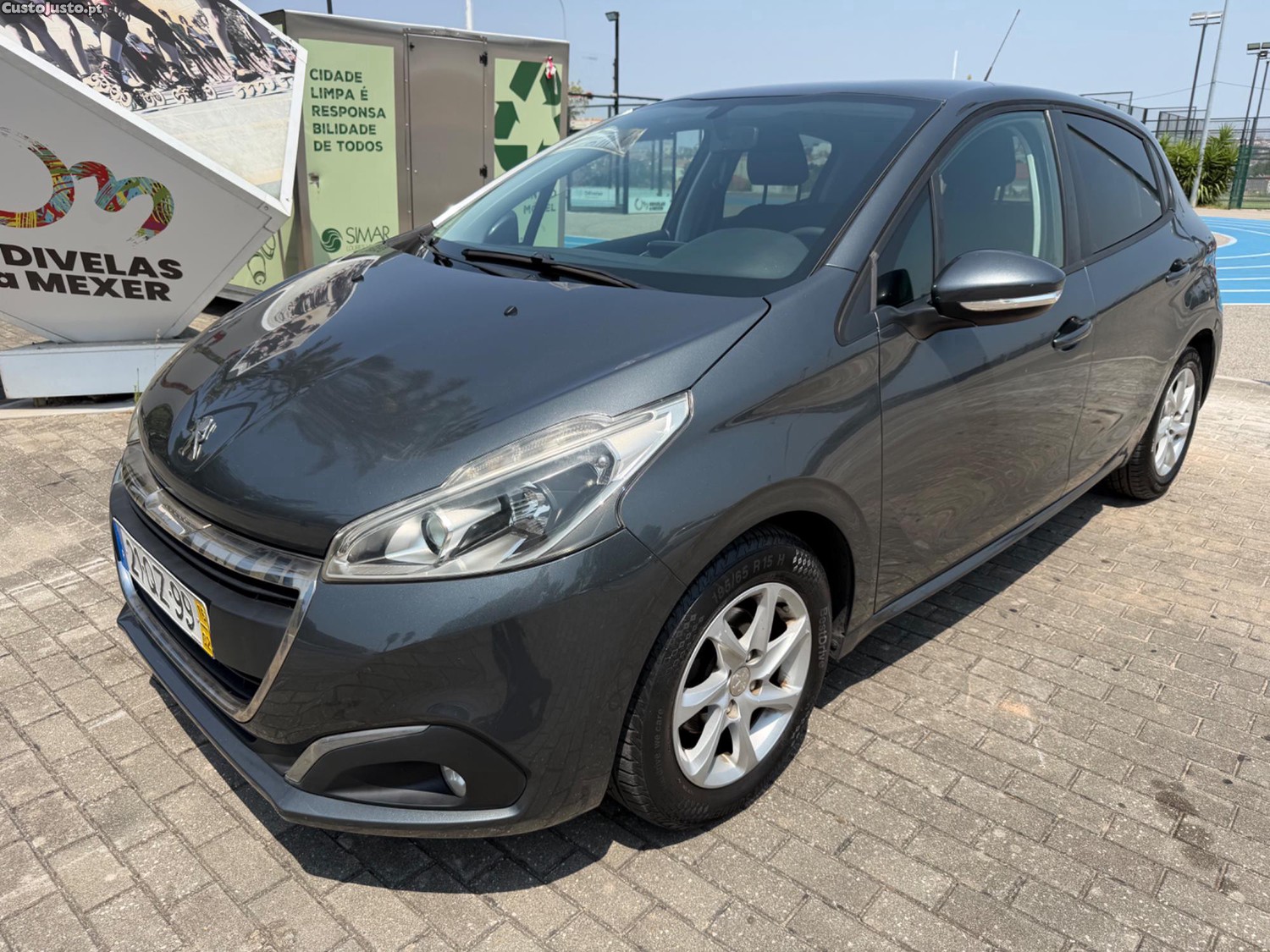 Peugeot 208 1.2 PURETECH ACTIVE — fotografia 3