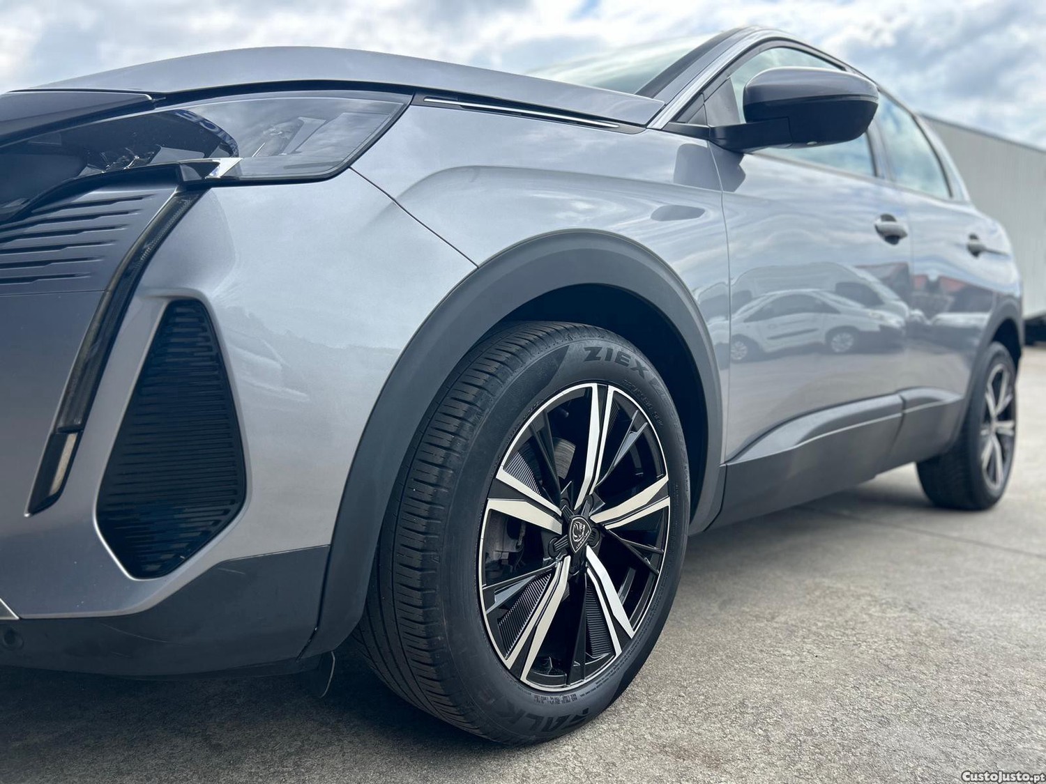 Peugeot 3008 Pure tech — fotografia 5