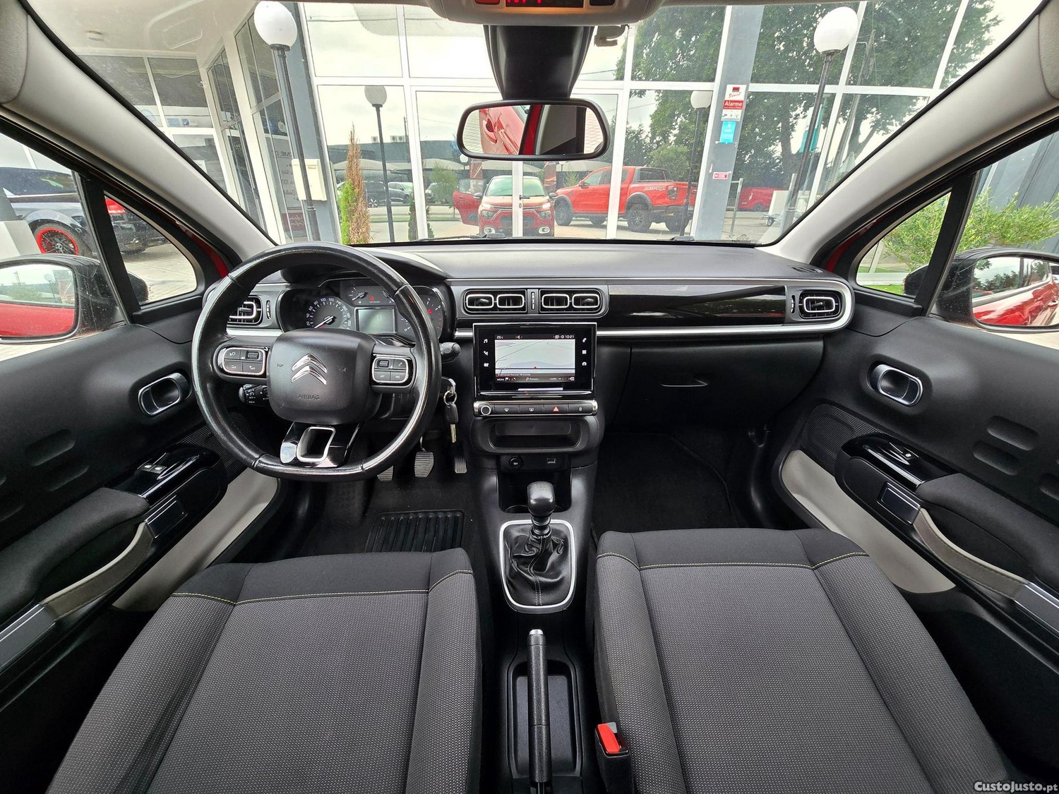 Citroën C3 1.2 PureTech Shine — fotografia 11