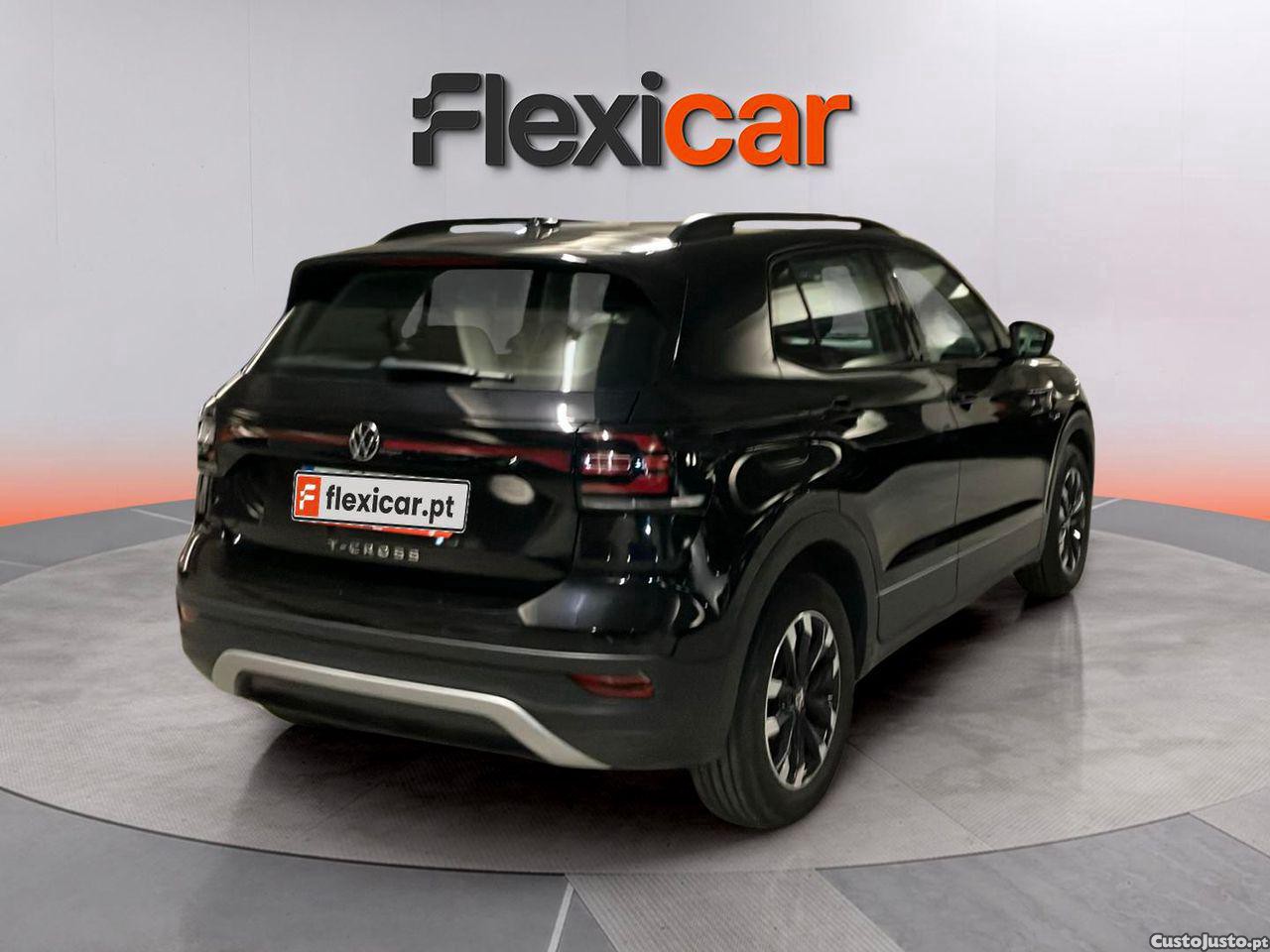 Volkswagen T-Cross 1.0 TSI Life DSG — fotografia 20