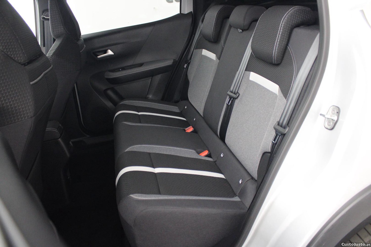 Opel Frontera GS — fotografia 6
