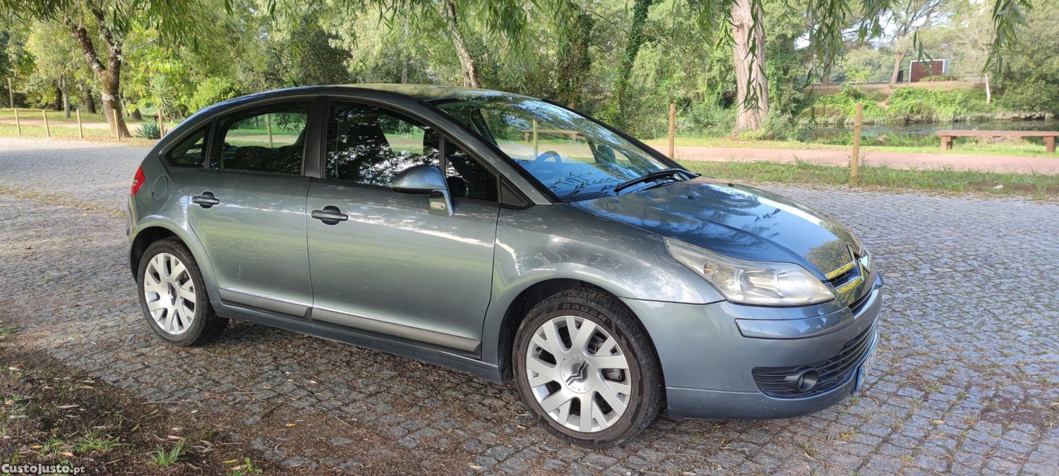 Citroën C4 1.6 HDI — fotografia 11