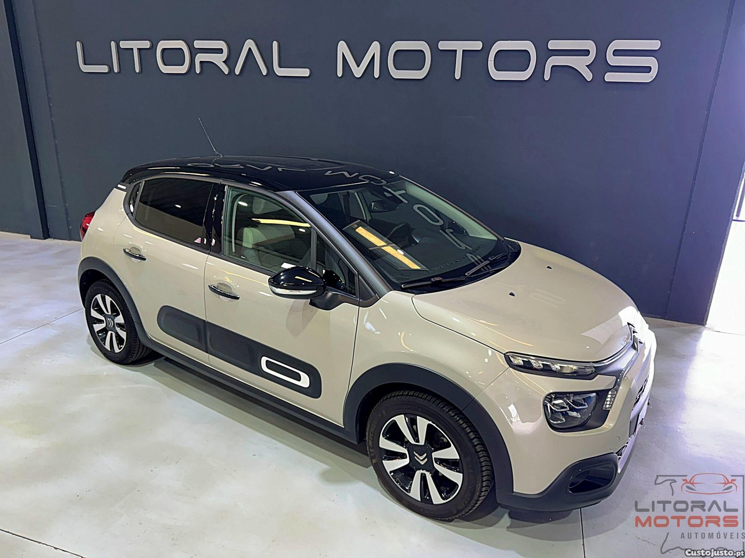 Citroën C3 1.2 PureTech Max EAT6 — photo 2