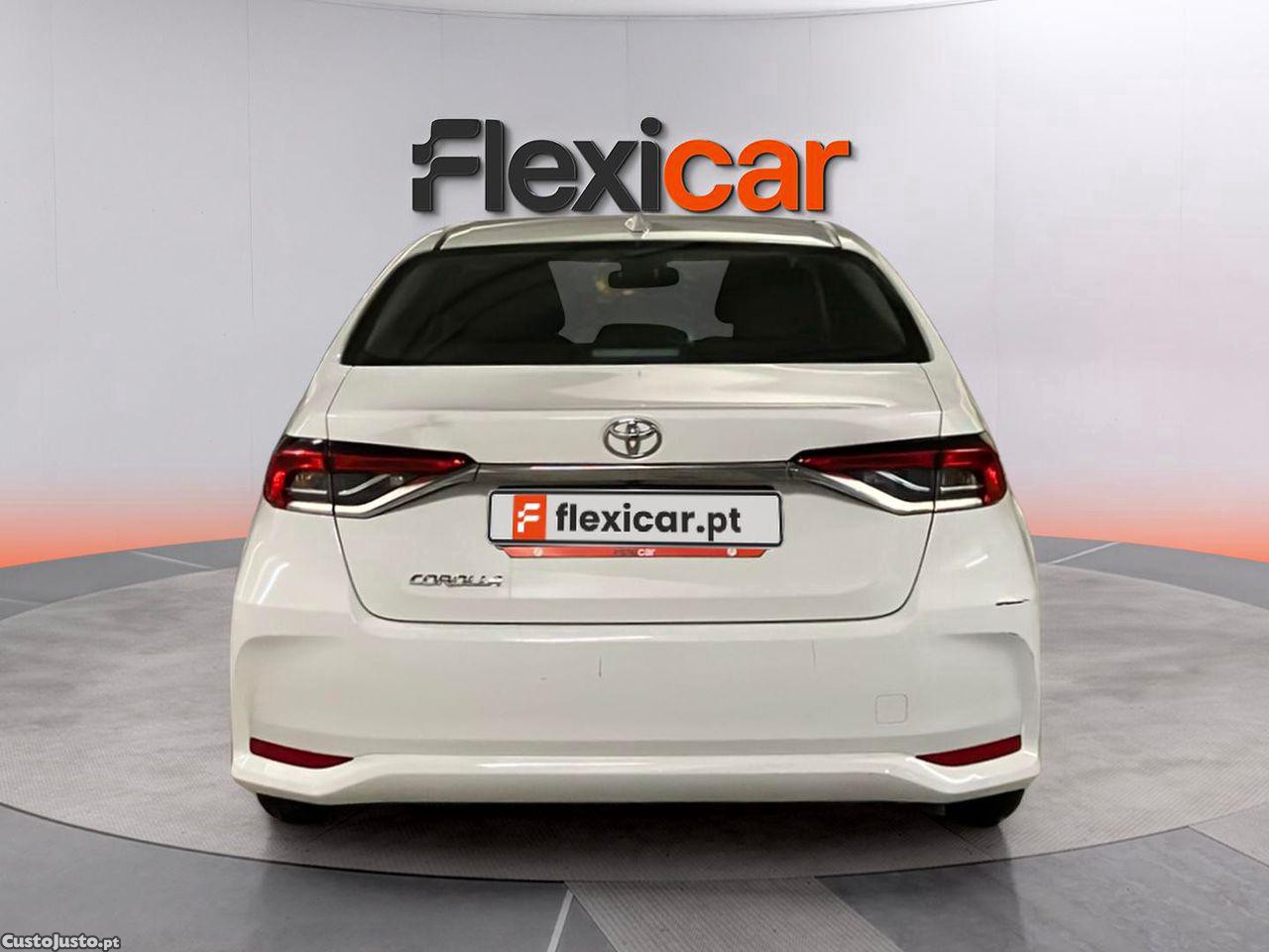 Toyota Corolla 1.5 VVT COMFORT — fotografia 17