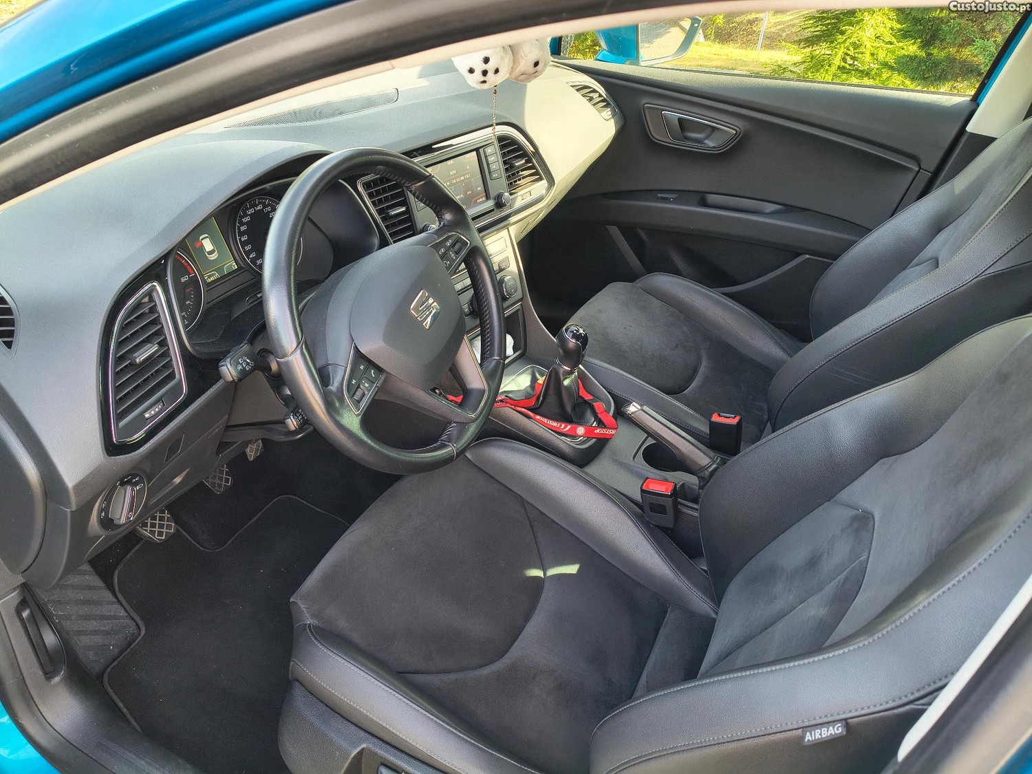 SEAT Leon St 1.6 Tdi 110cv Sport — fotografia 7