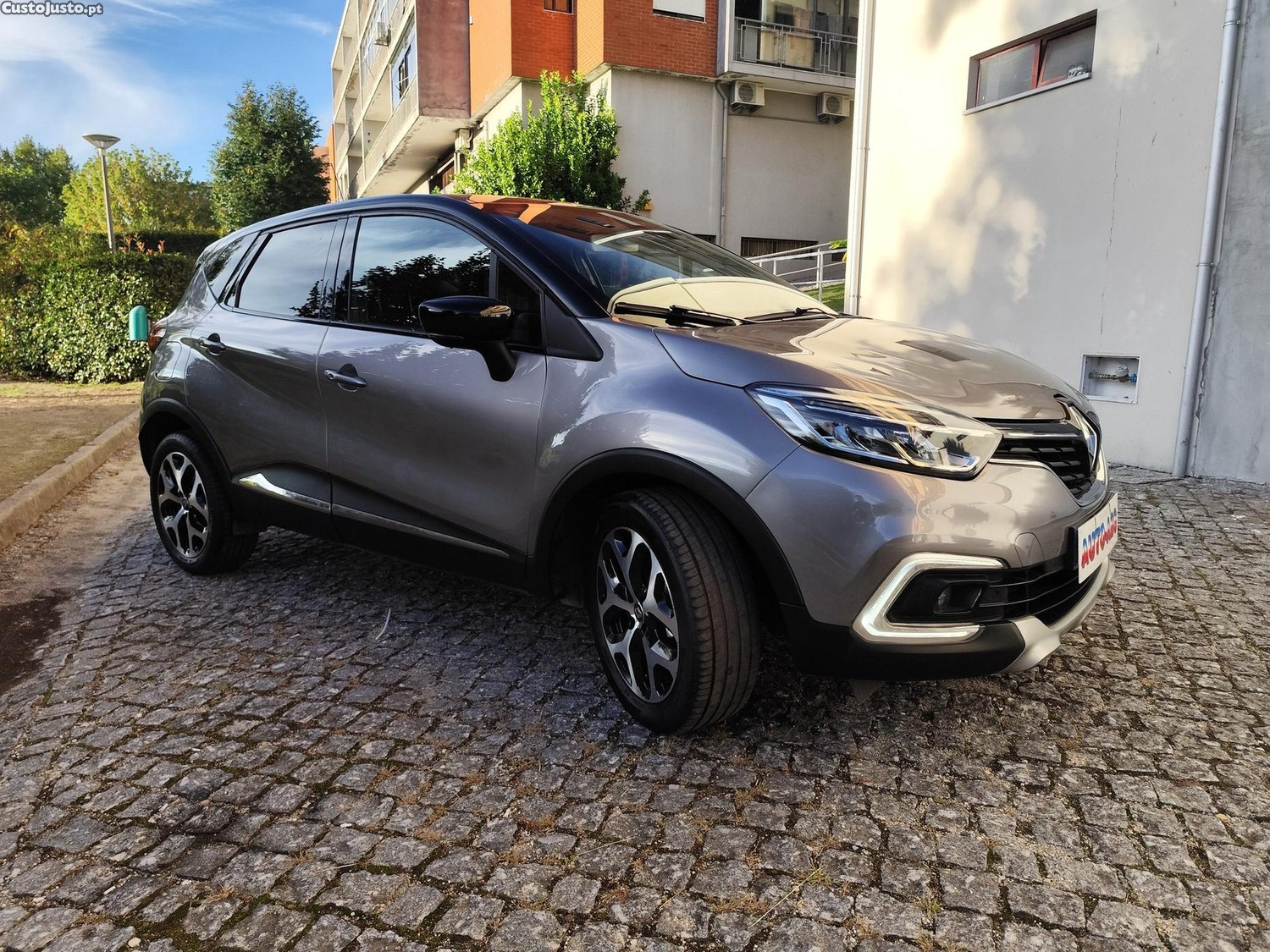 Renault Captur 0.9 TCE Exclusive — fotografia 11