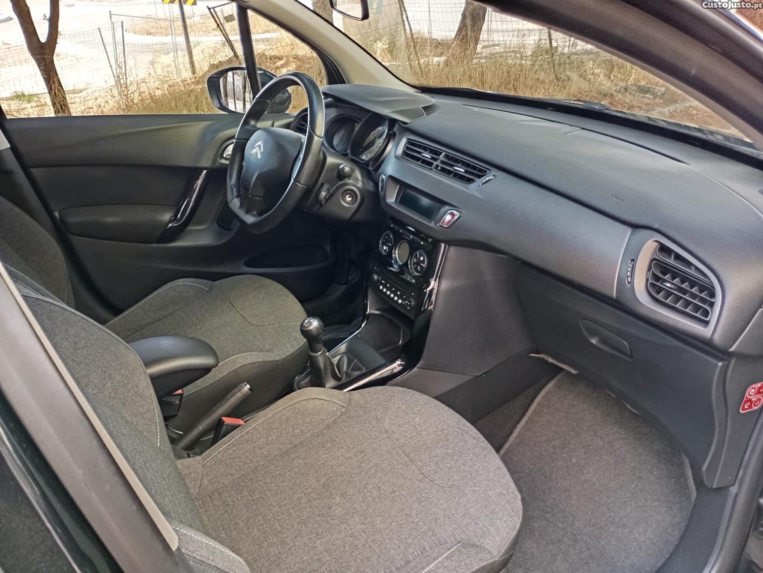 Citroën C3 1.2 — fotografia 7