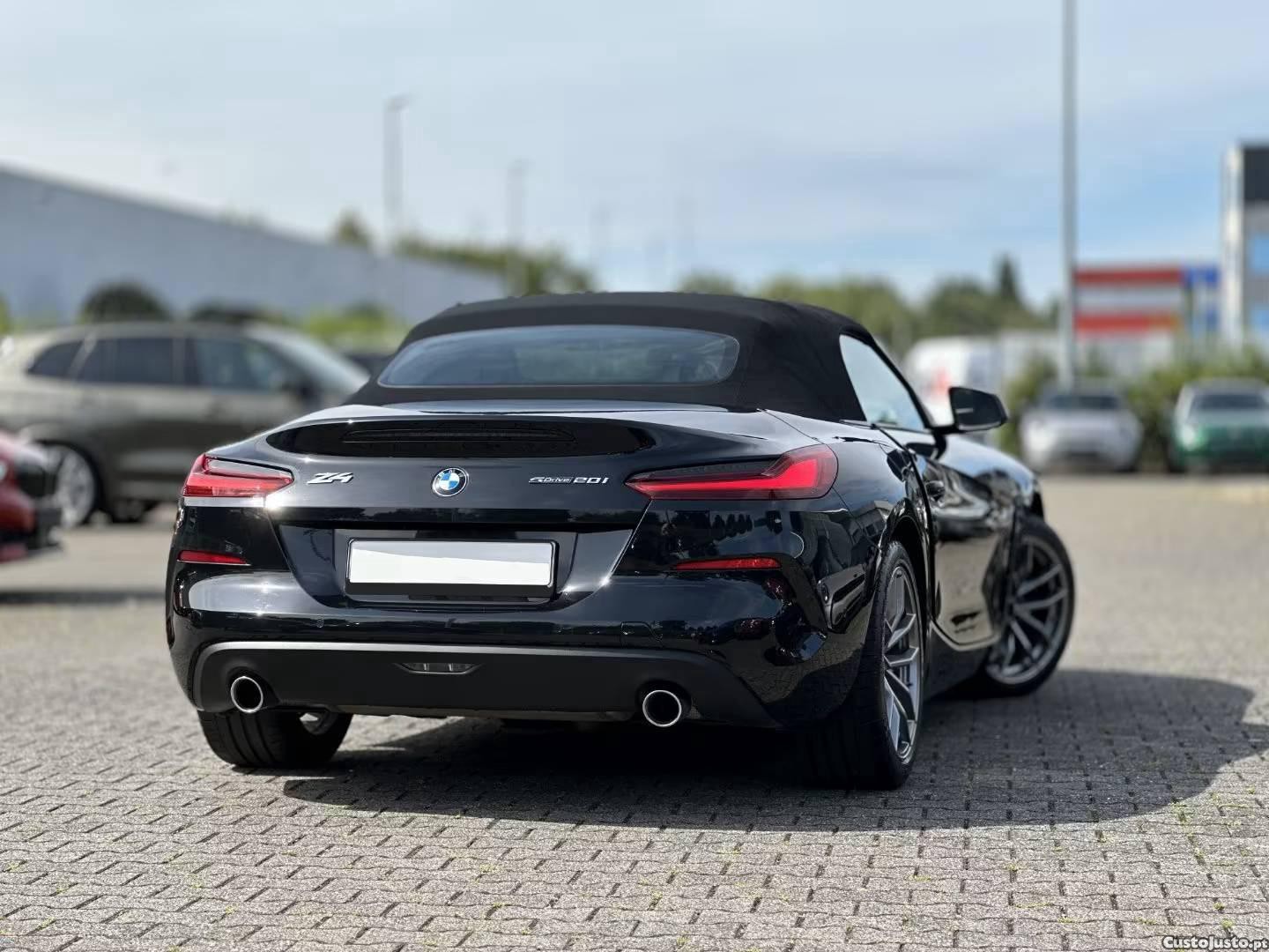 BMW Z4 sDrive20i Advantage — fotografia 11