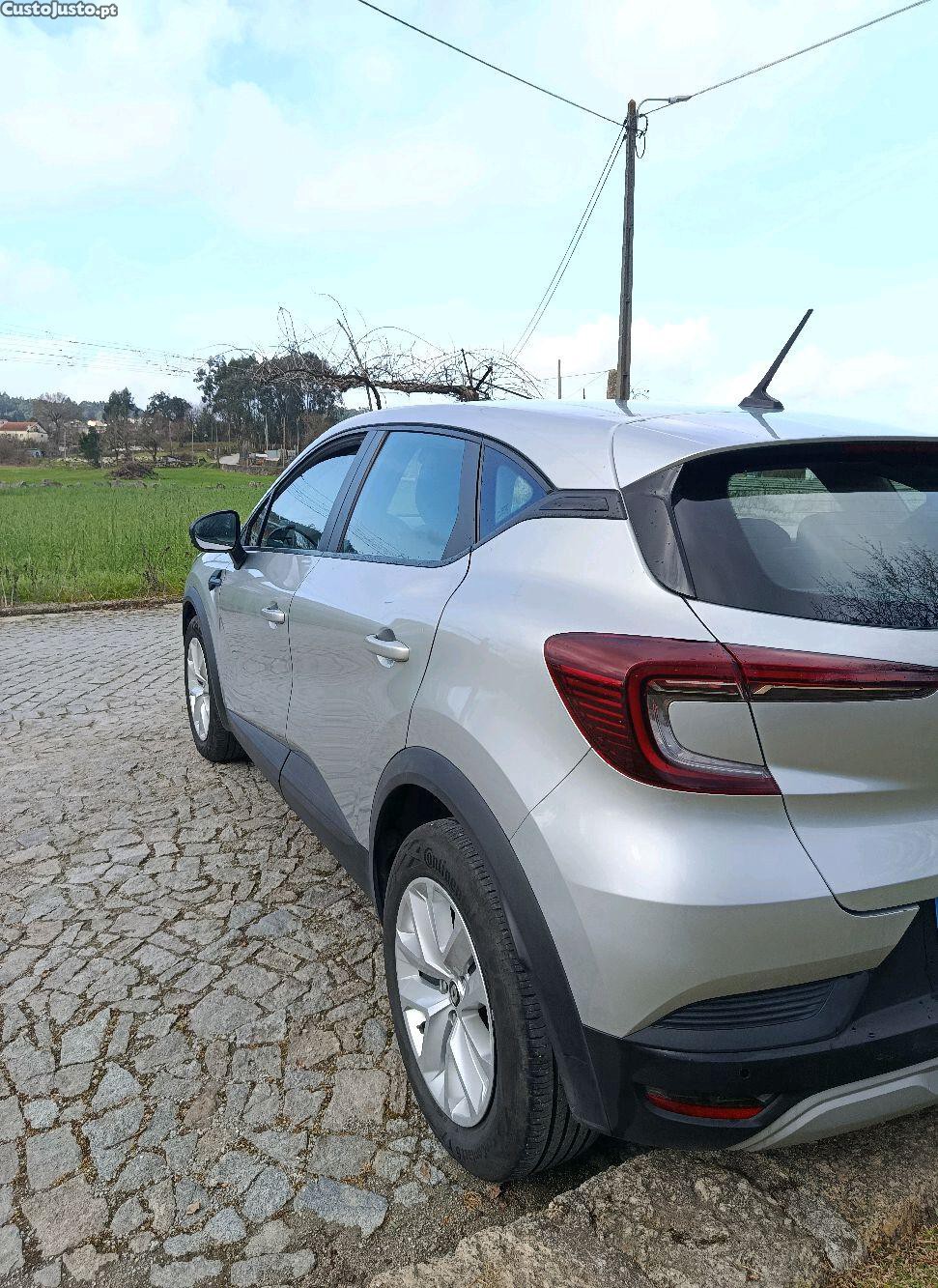 Renault Captur 1.0 TCE — fotografia 6