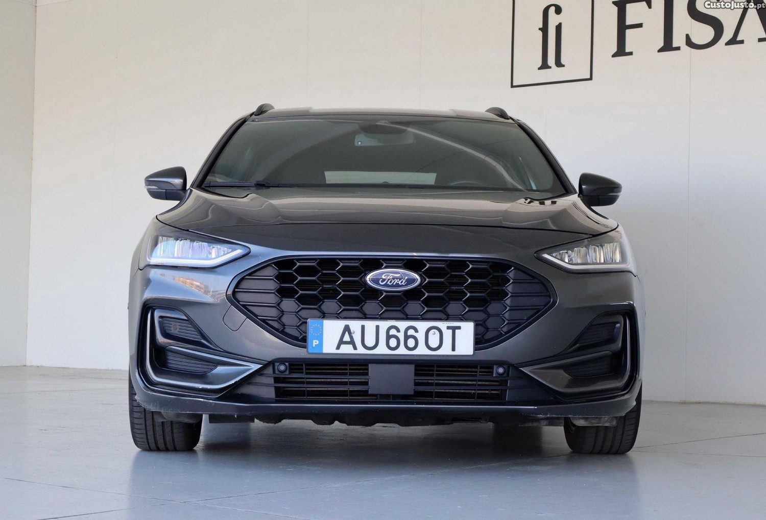 Ford Focus SW 1.0 EcoBoost MHEV ST-Line — fotografia 29