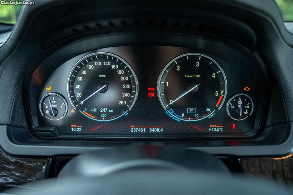 BMW 740 d Pack M — fotografia 6