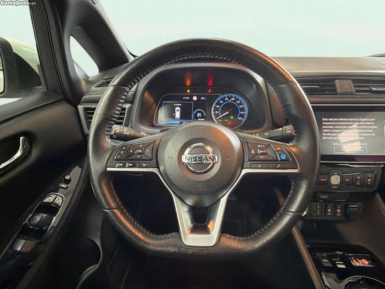 Nissan Leaf N-Connecta — fotografia 14