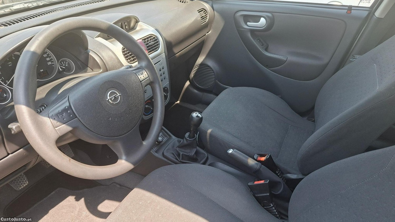 Opel Corsa 1.3 CDTi Cosmo - 04 foto 4