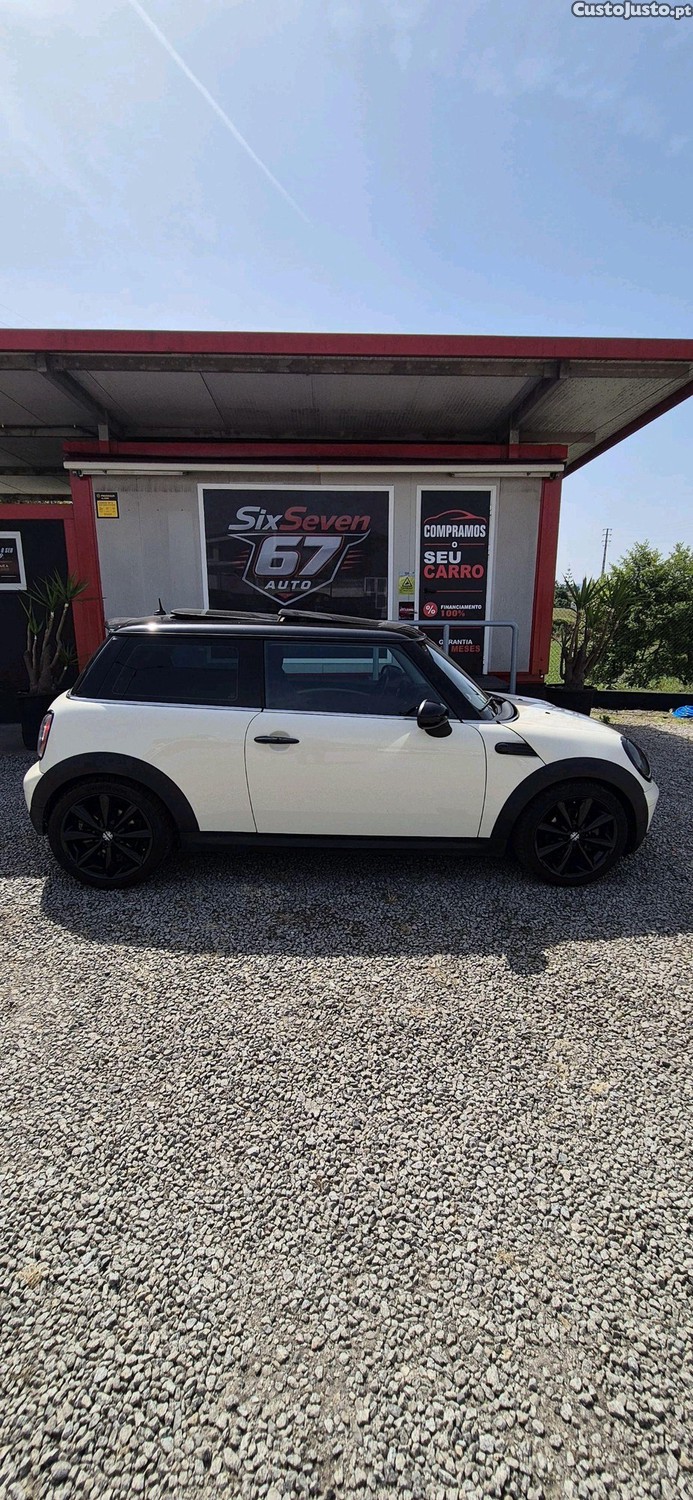 MINI Cooper 1.6 — fotografia 11